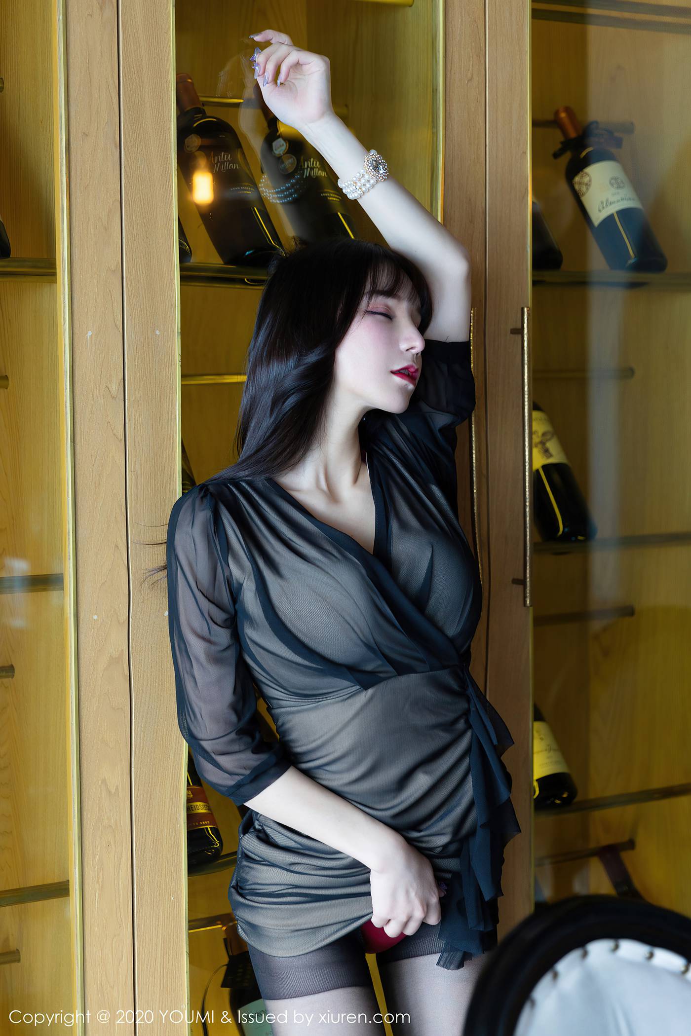 图片[62]-[YouMi尤蜜荟]YMH20200709VOL0482 2020.07.09 VOL.482 酥胸圆润极致黑丝 周于希Sandy[61+1P] – 速更版-美库