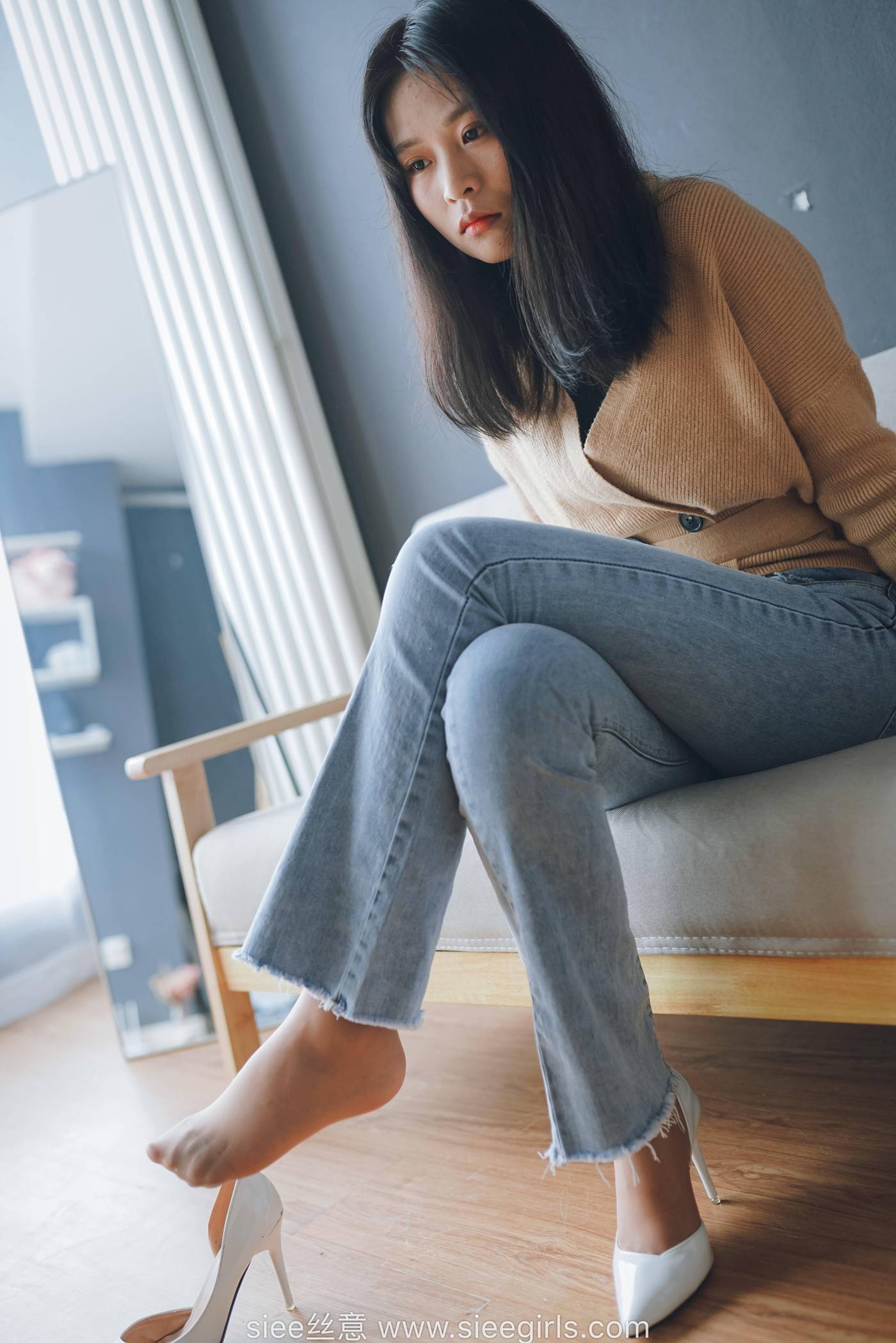 图片[14]-[SIEE丝意] No.471 文文～白色高跟鞋，裤里丝 [45P] – 速更版-美库