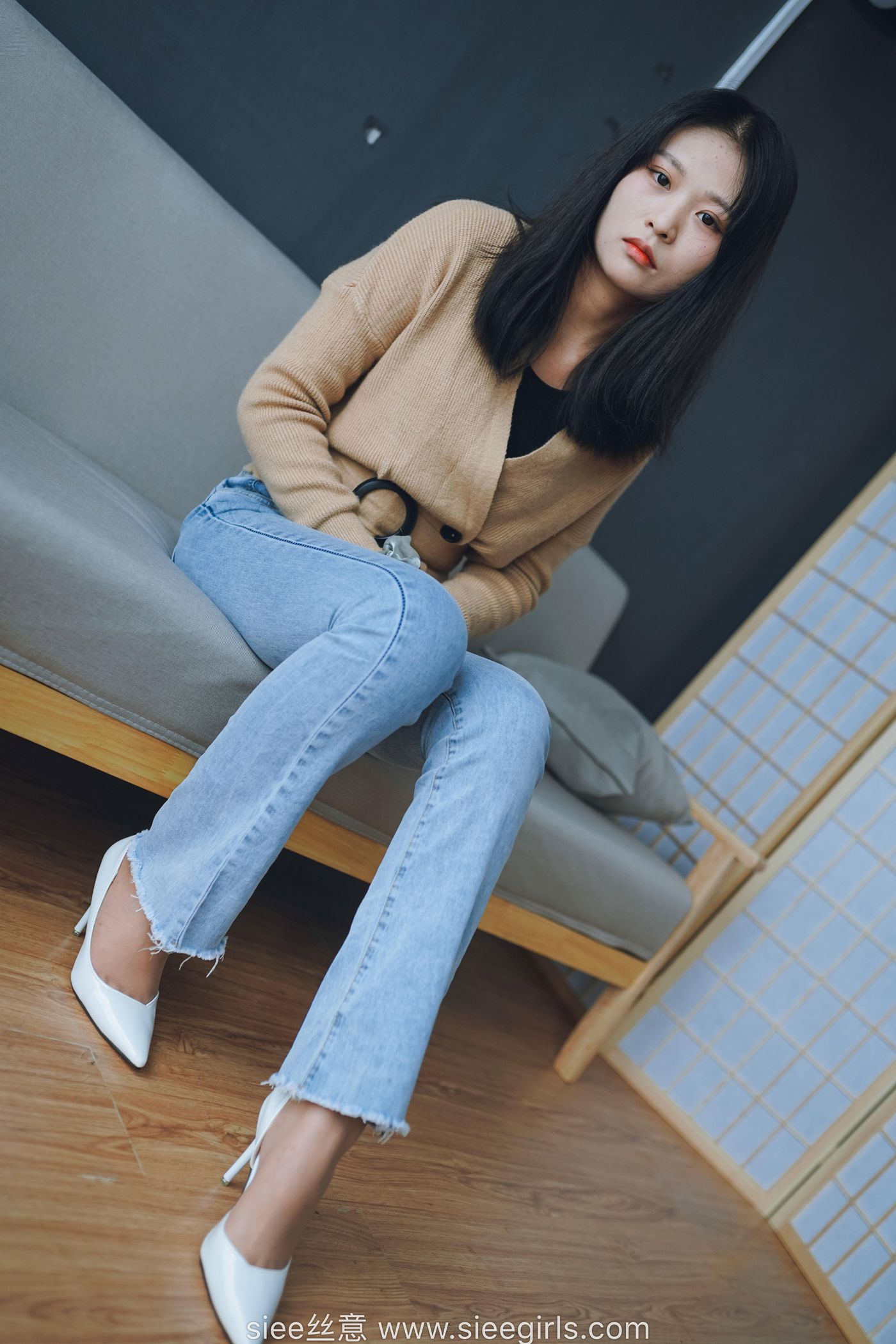 图片[28]-[SIEE丝意] No.471 文文～白色高跟鞋，裤里丝 [45P] – 速更版-美库