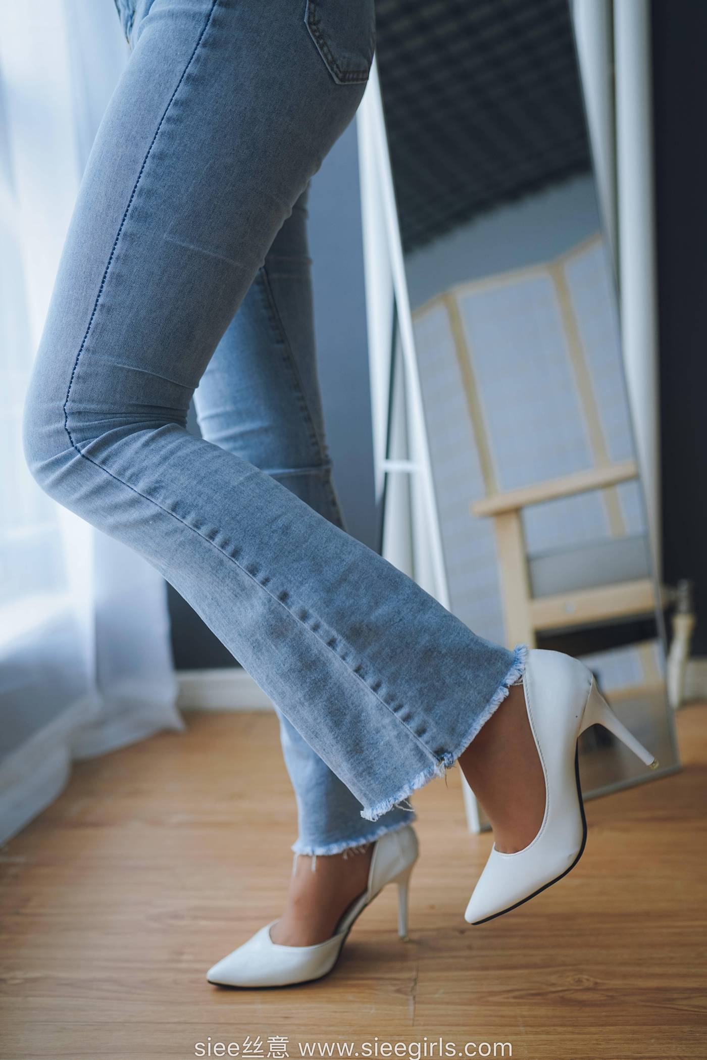 图片[33]-[SIEE丝意] No.471 文文～白色高跟鞋，裤里丝 [45P] – 速更版-美库