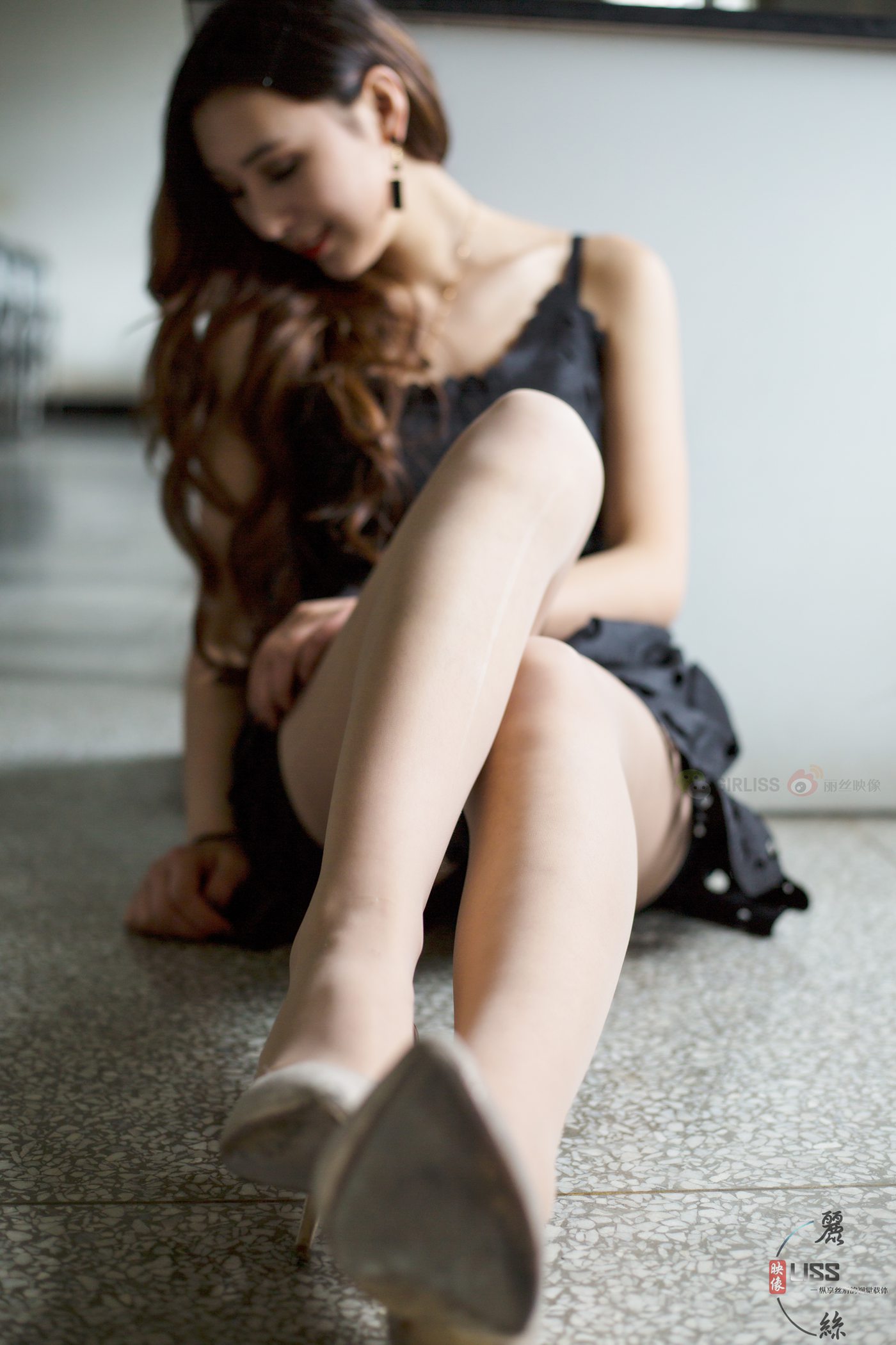 图片[48]-[LISS丽丝映像]NO.068 小西装黑色裙[59P] – 速更版-美库