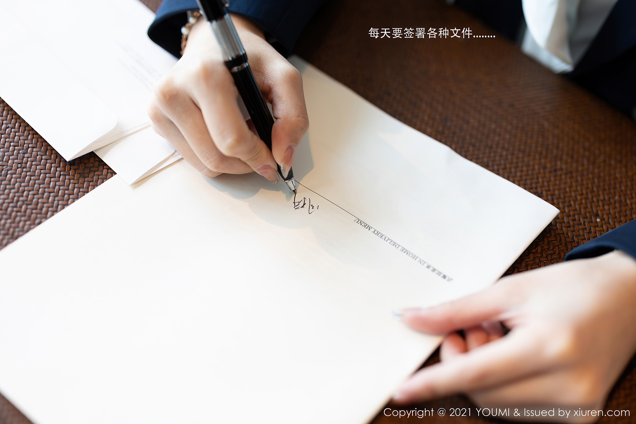 图片[106]-[YouMi尤蜜荟]2021.02.26 VOL.606 周于希Sandy[106+1P] – 速更版-美库