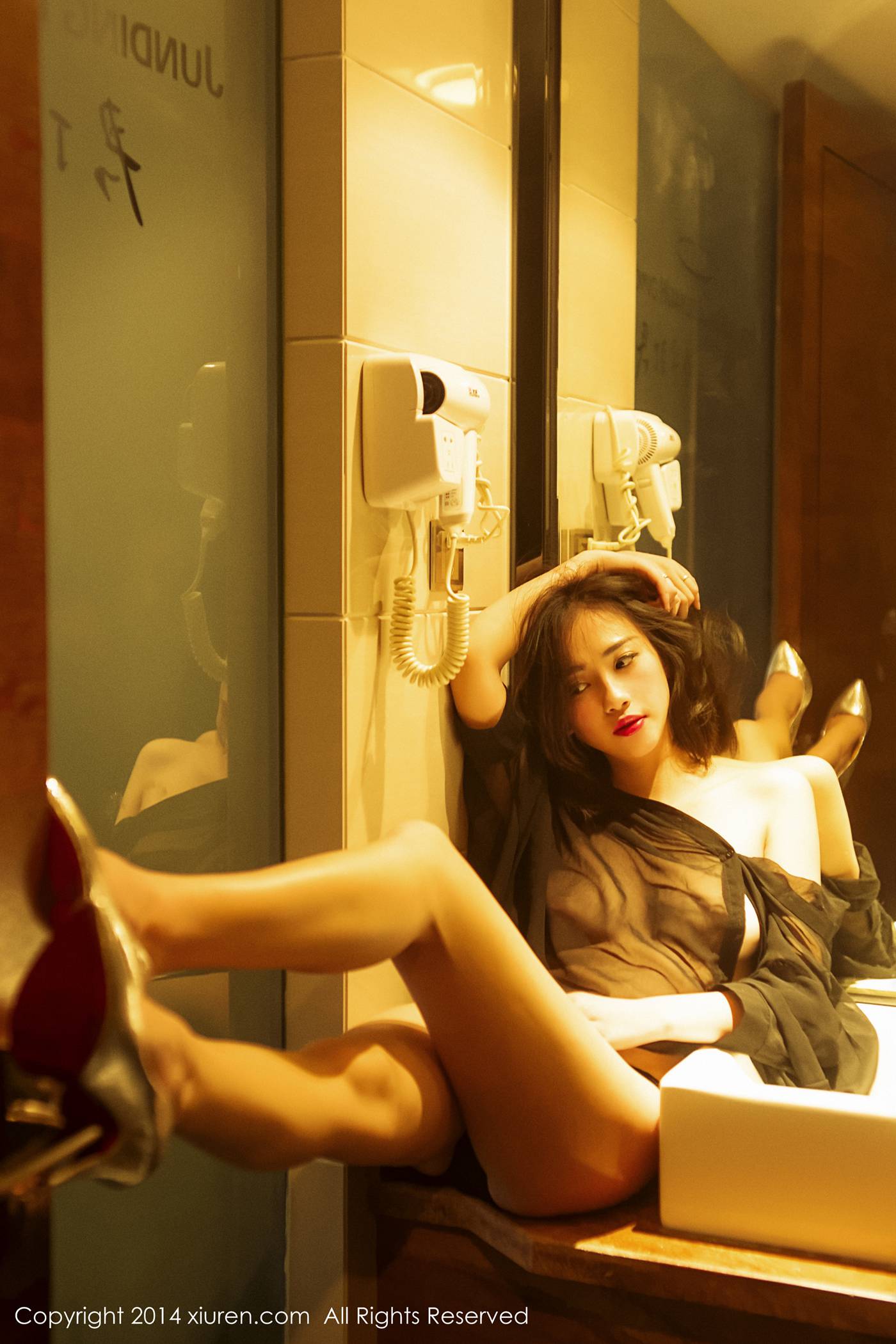 图片[18]-[Xiuren秀人网]XR20140821N00206 2014.08.21 MAGIC[52+1P] – 速更版-美库