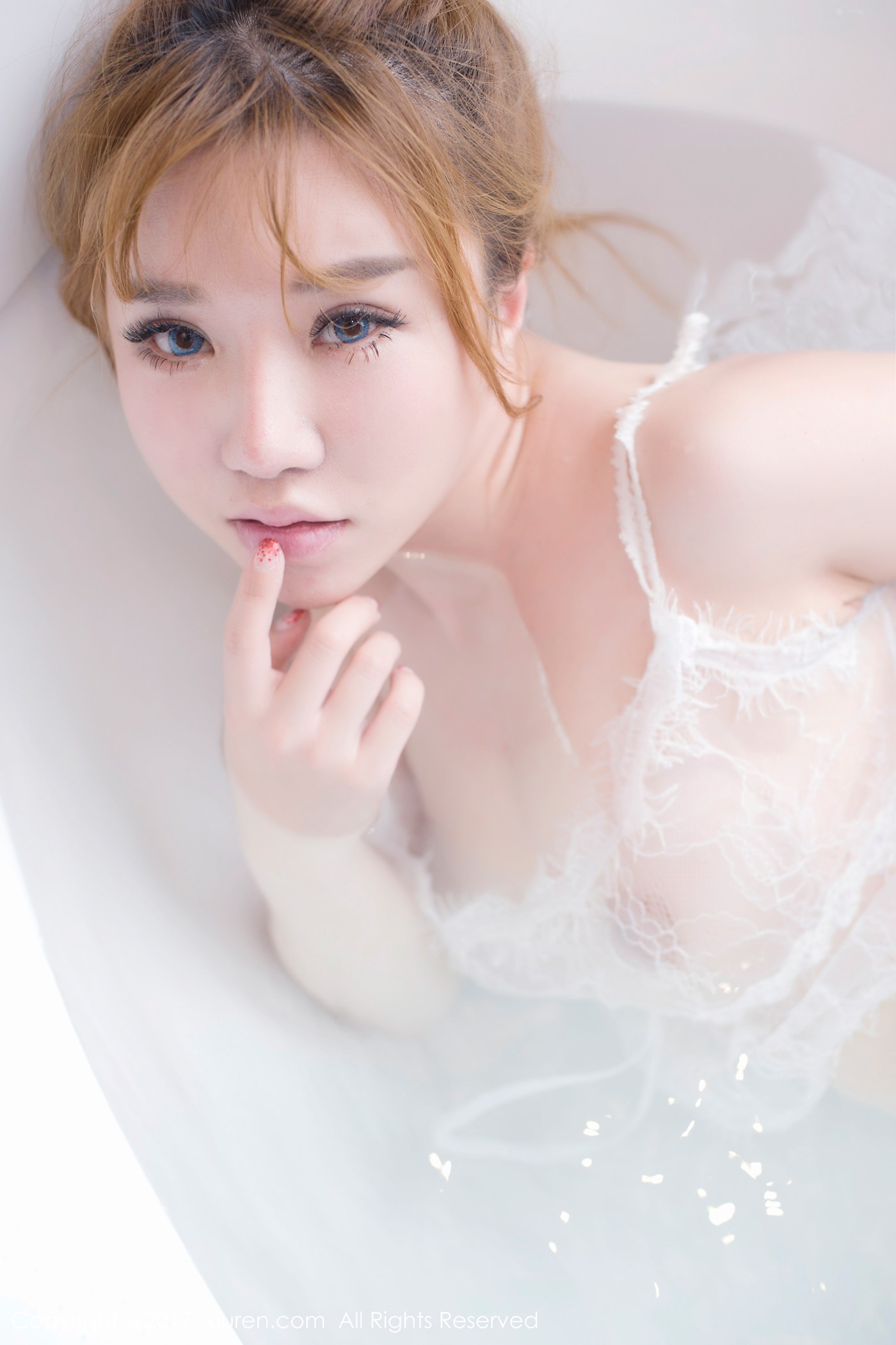 图片[30]-[Xiuren秀人网]XR20170703N00778 2017.07.03 NO.778 小公举Amy[47+1P] – 速更版-美库