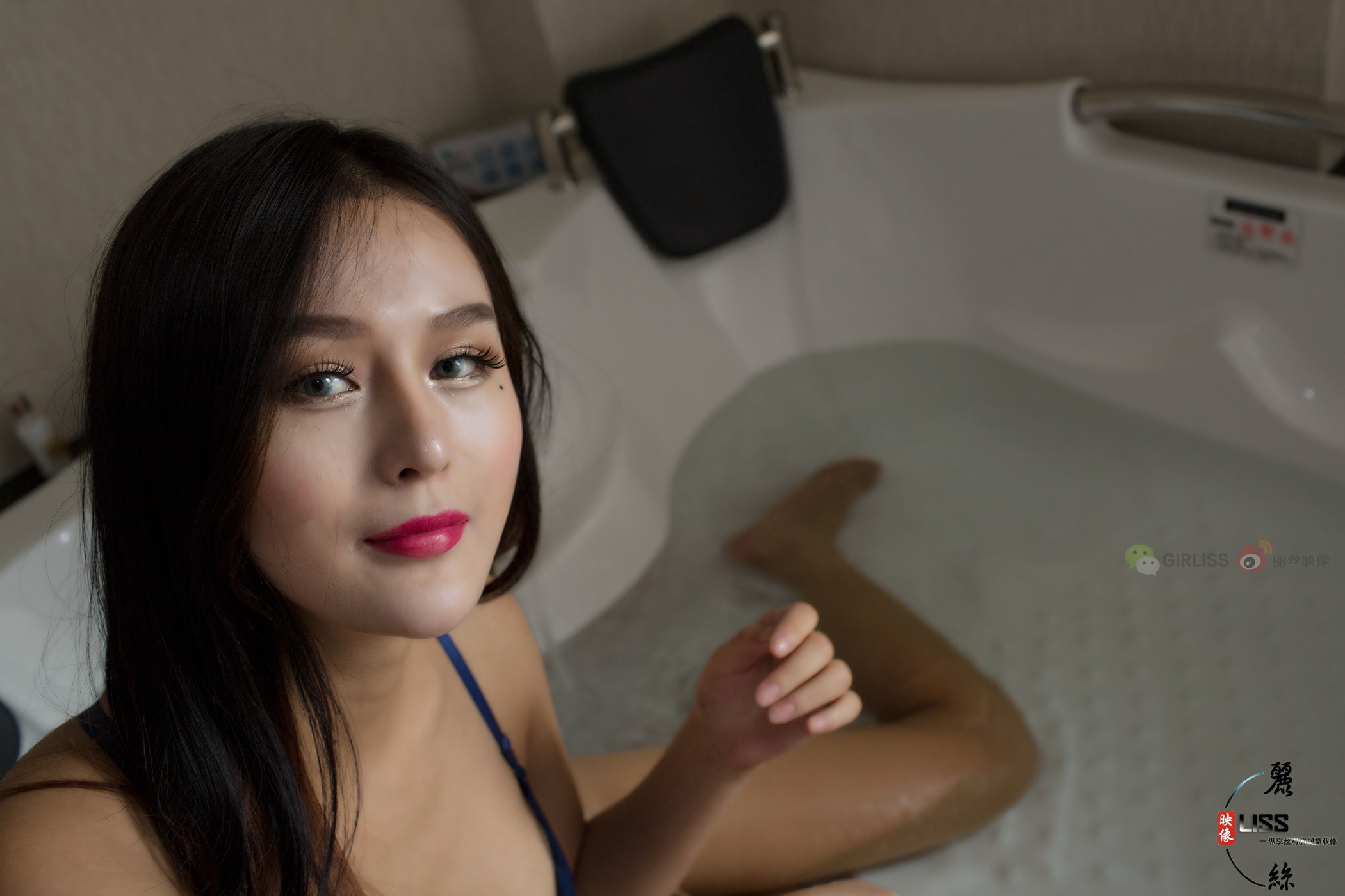 图片[46]-[LISS丽丝映像]NO.084 蓝色内衣[48P] – 速更版-美库