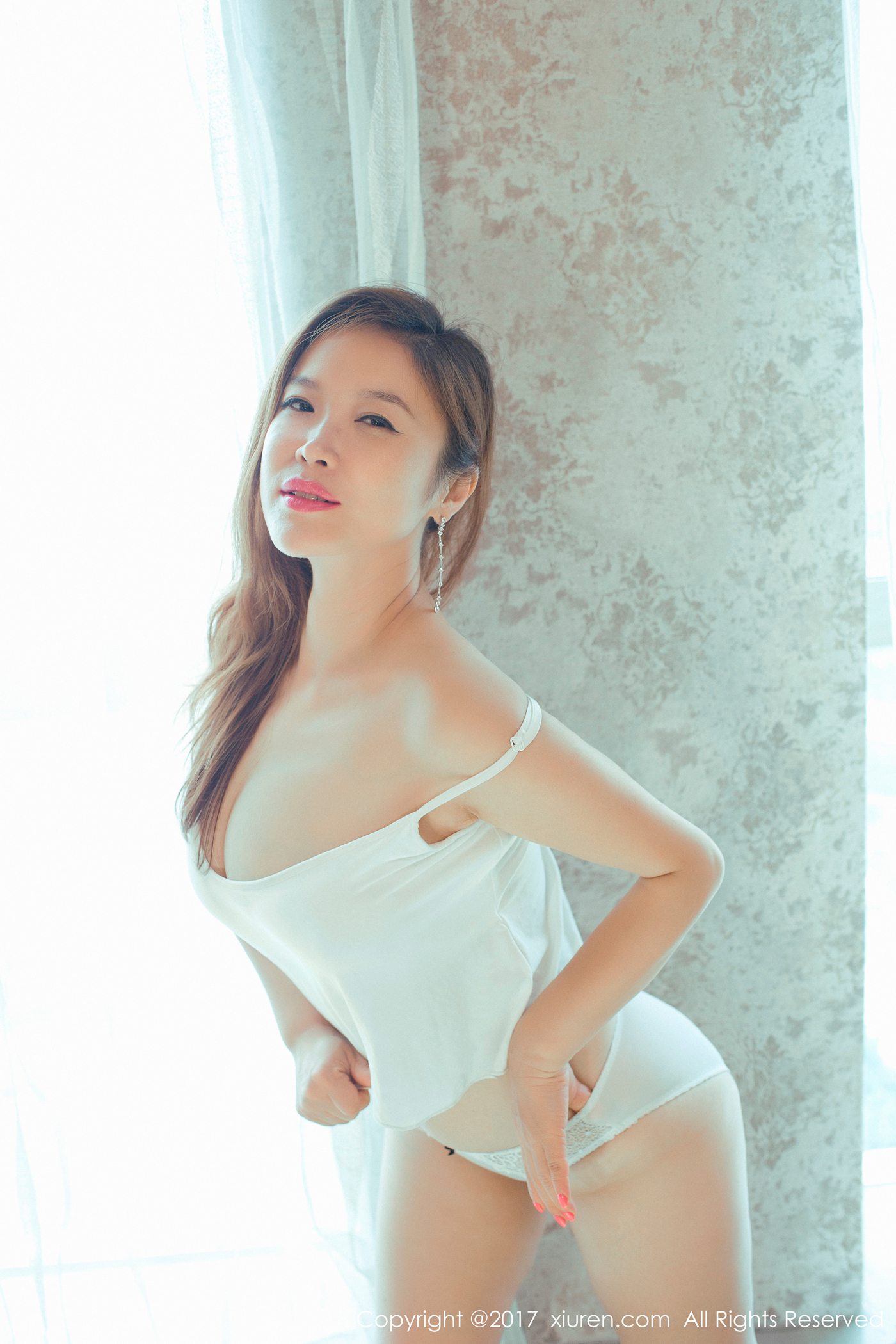 图片[28]-[Xiuren秀人网]XR20171020N00834 2017.10.20 NO.834 白兔西希[45+1P] – 速更版-美库