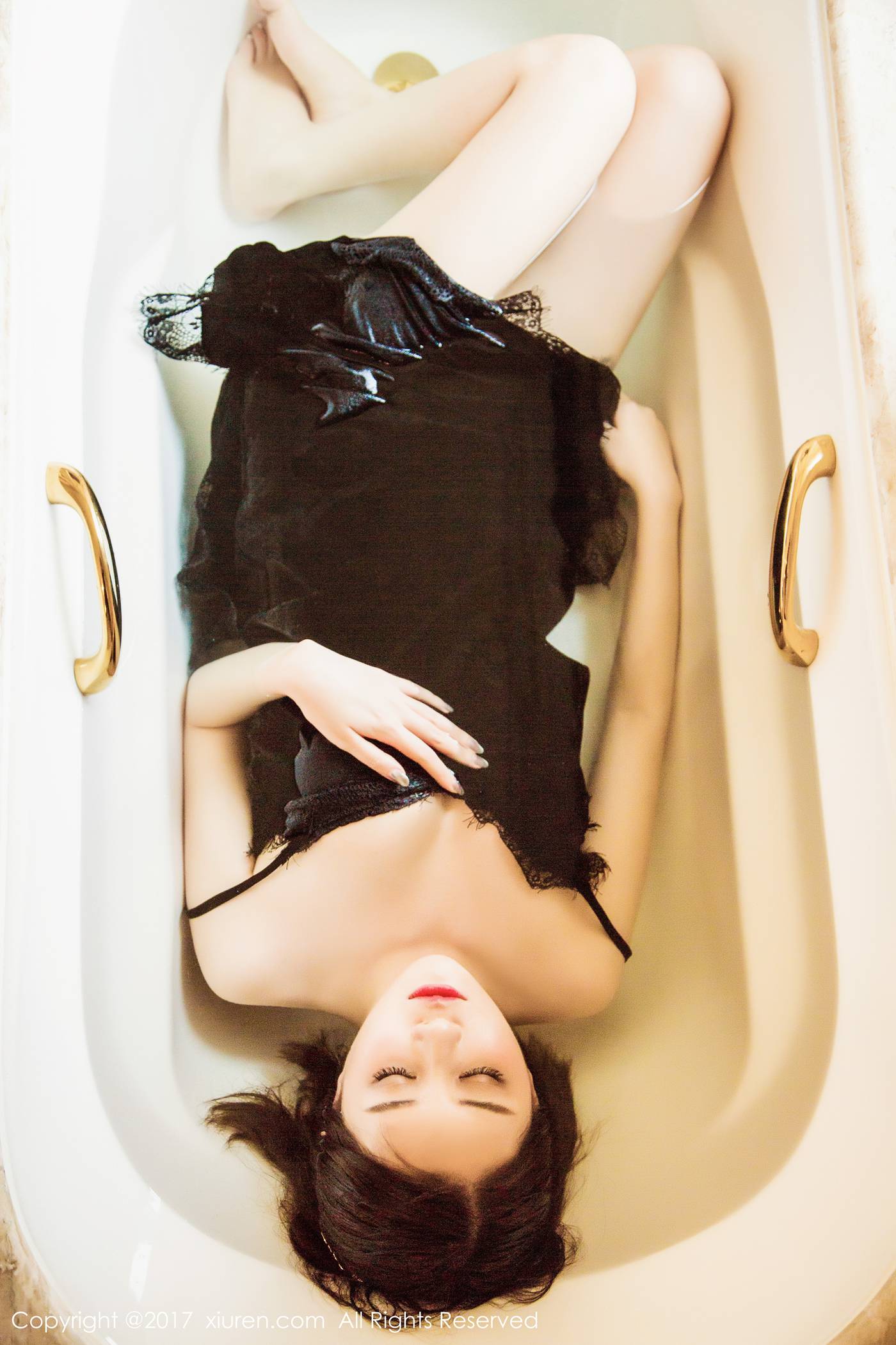 图片[11]-[Xiuren秀人网]XR20171225N00879 2017.12.25 NO.879 廿十[48+1P] – 速更版-美库