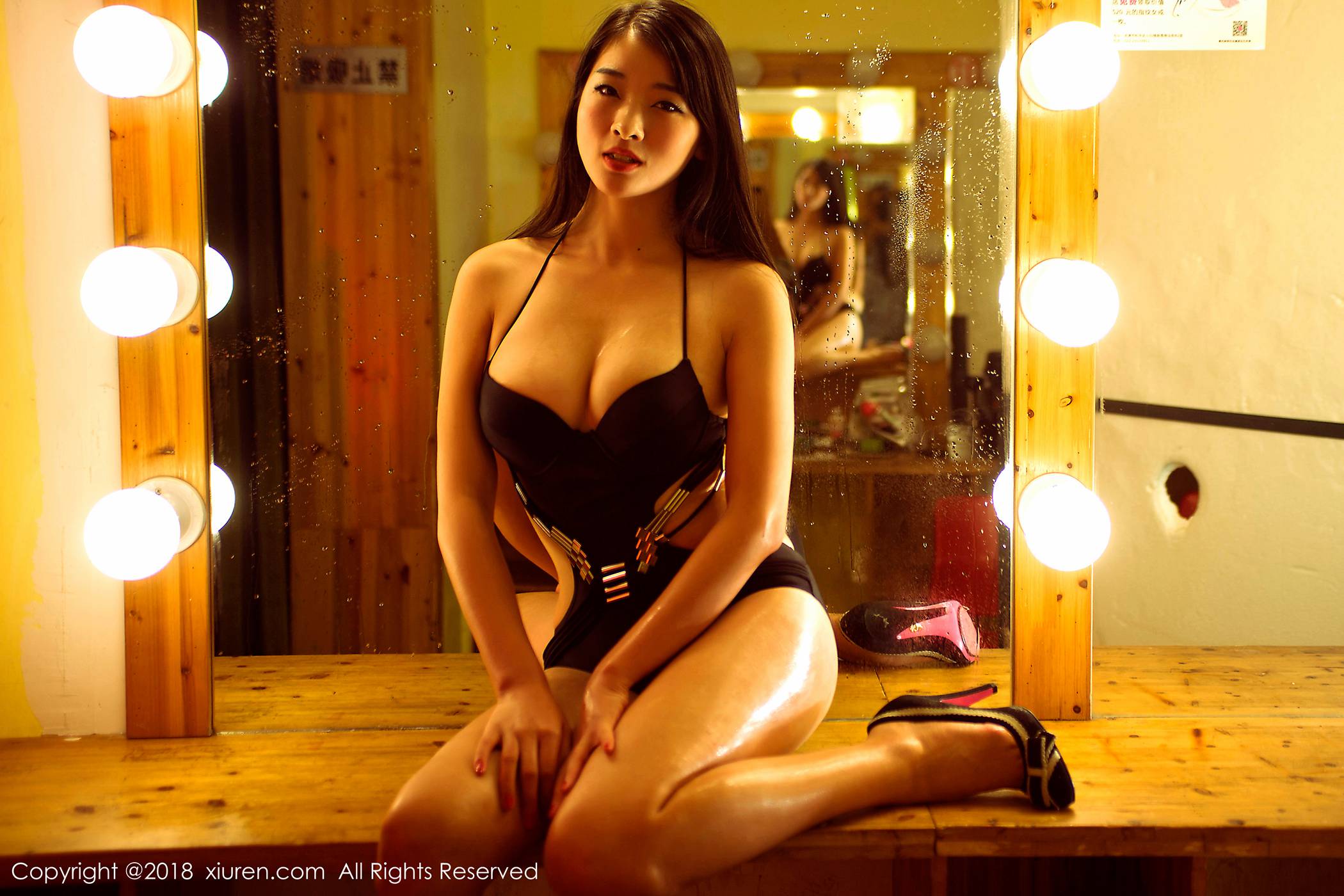 图片[30]-[Xiuren秀人网]XR20180103N00885 2018.01.03 NO.885 空白Ivy[50+1P] – 速更版-美库