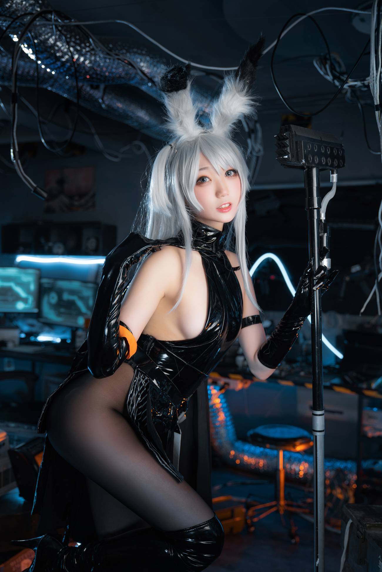 图片[18]-周叽是可爱兔兔 – 暴行精二[22P] – 速更版-美库