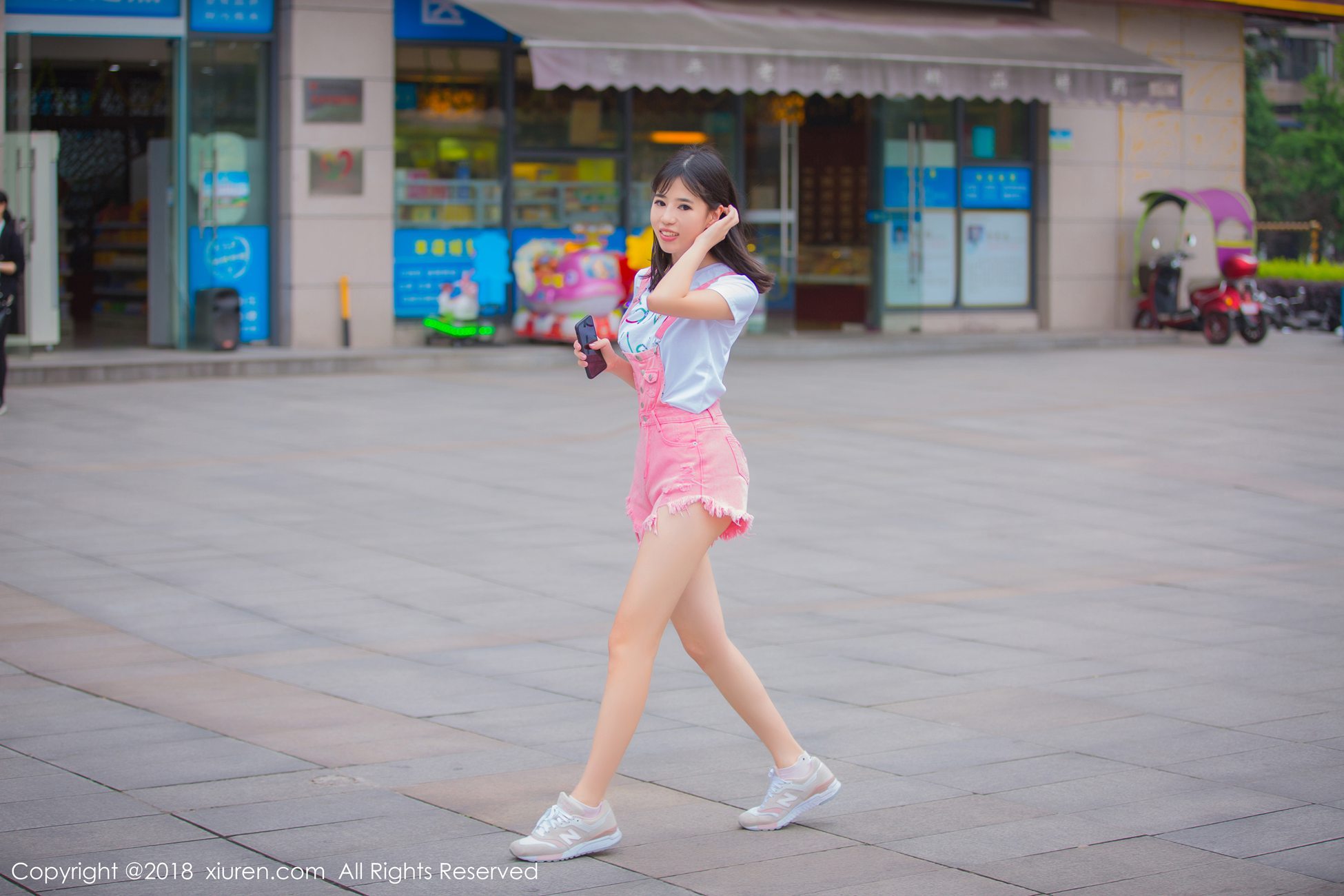 图片[17]-[Xiuren秀人网]XR20180524N01026 2018.05.24 NO.1026 艾栗栗栗栗栗栗吖[42+1P] – 速更版-美库