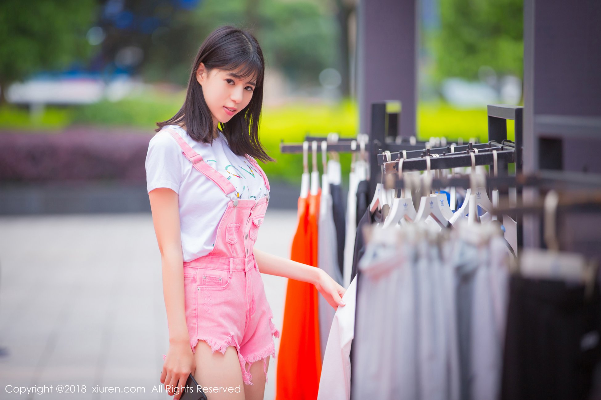 图片[19]-[Xiuren秀人网]XR20180524N01026 2018.05.24 NO.1026 艾栗栗栗栗栗栗吖[42+1P] – 速更版-美库