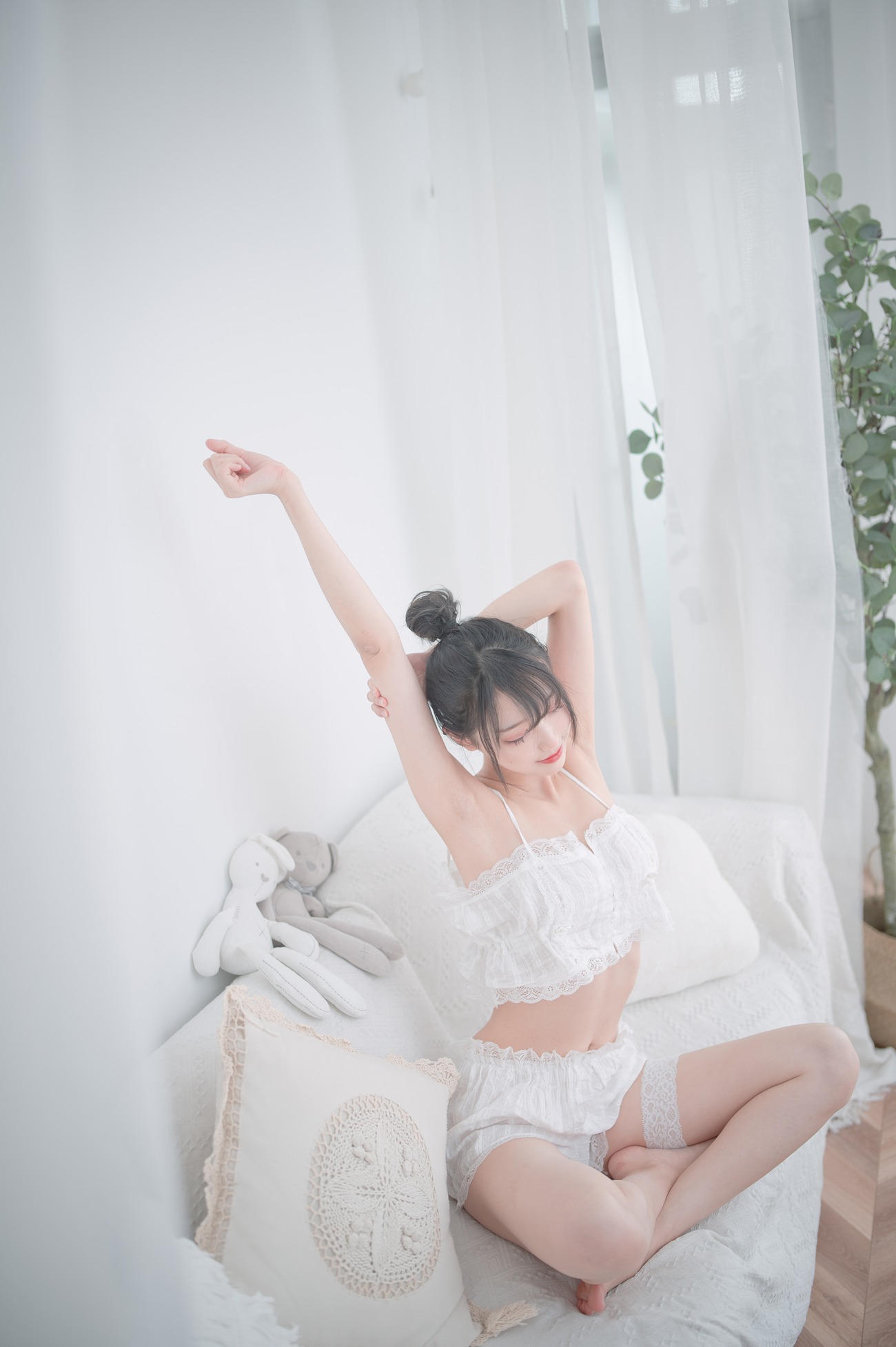 图片[11]-周叽是可爱兔兔 – 白色睡衣[23P] – 速更版-美库