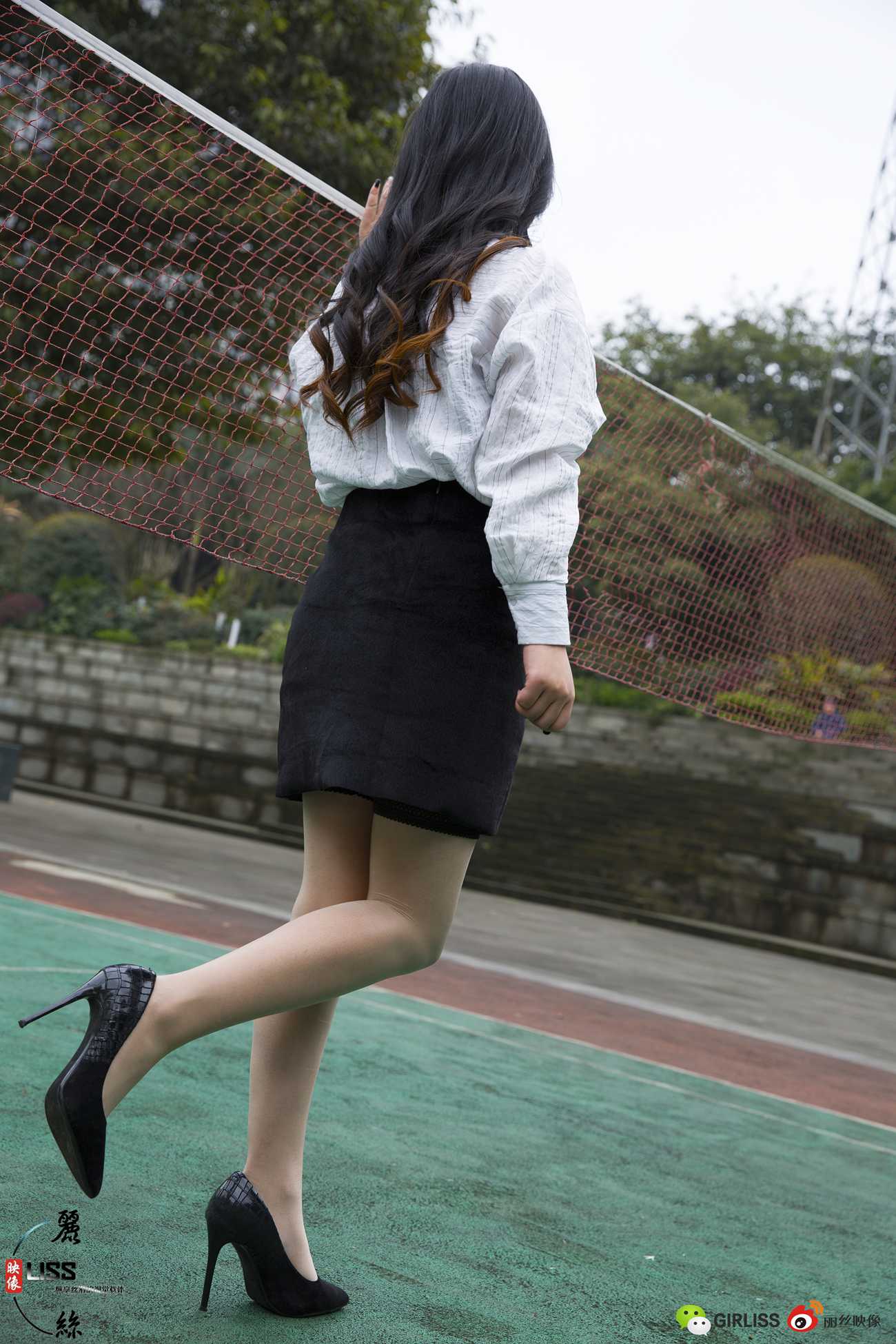 图片[20]-[LISS丽丝映像]NO.099 OL肉丝[35P] – 速更版-美库