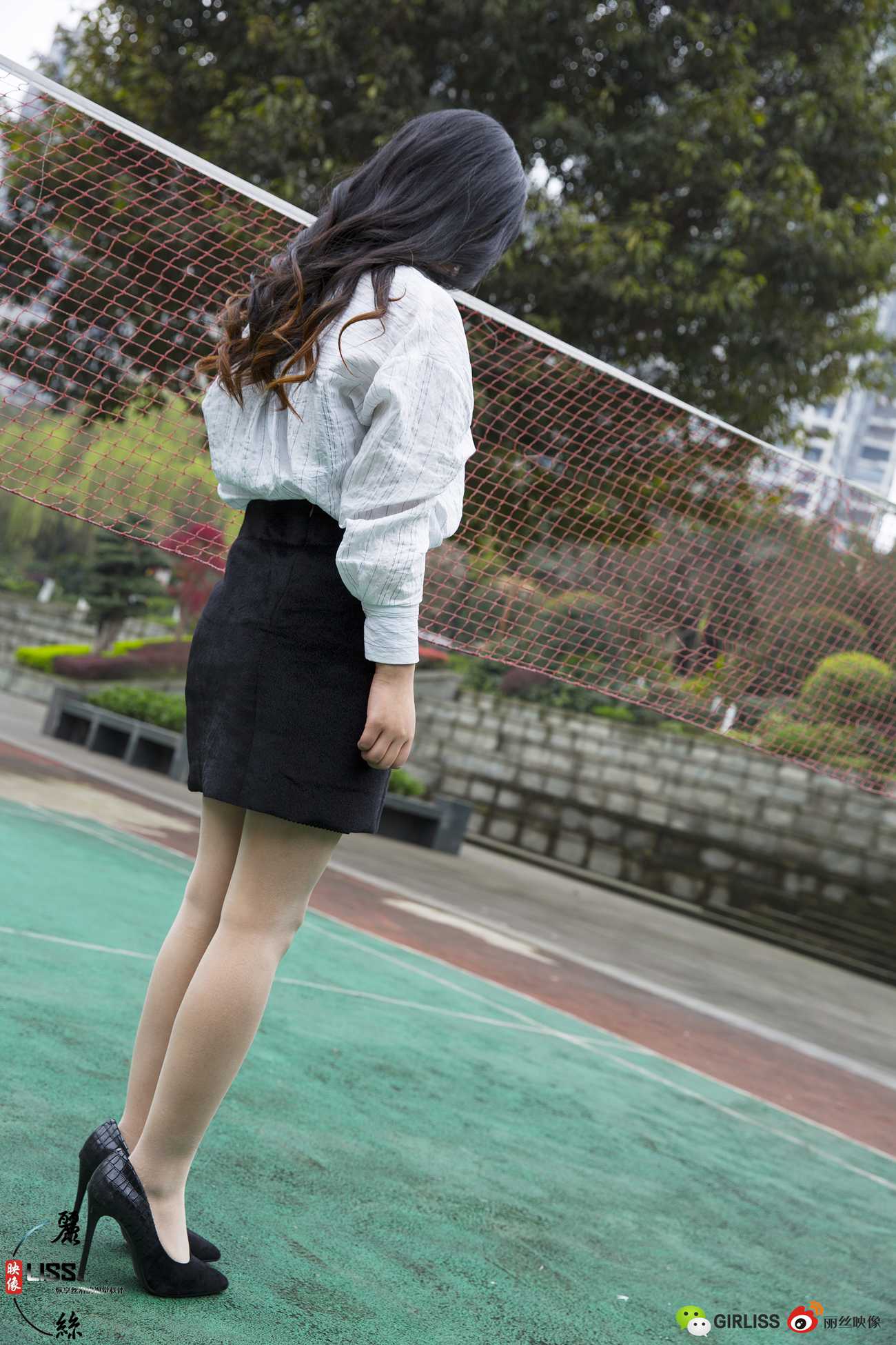 图片[21]-[LISS丽丝映像]NO.099 OL肉丝[35P] – 速更版-美库