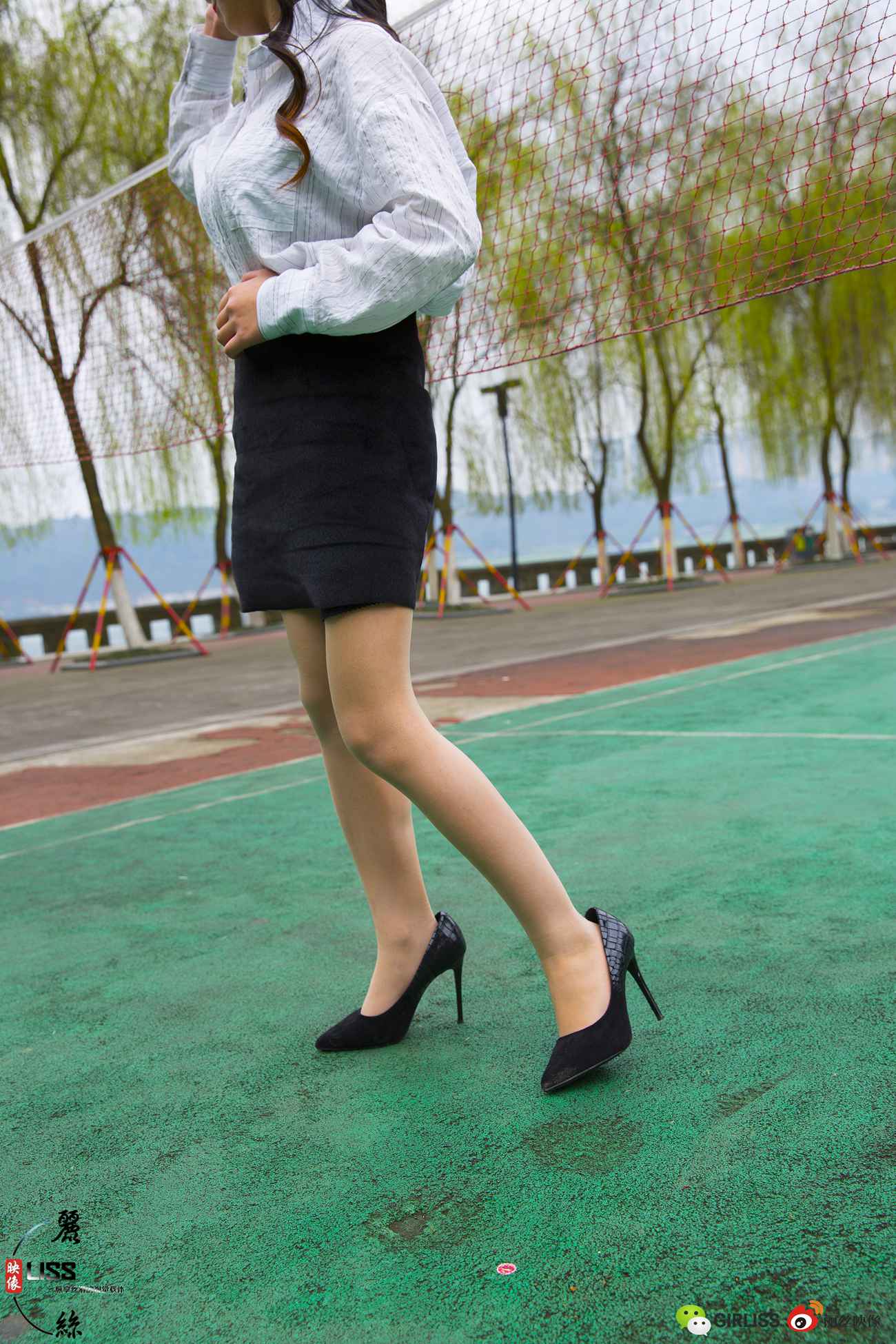 图片[23]-[LISS丽丝映像]NO.099 OL肉丝[35P] – 速更版-美库