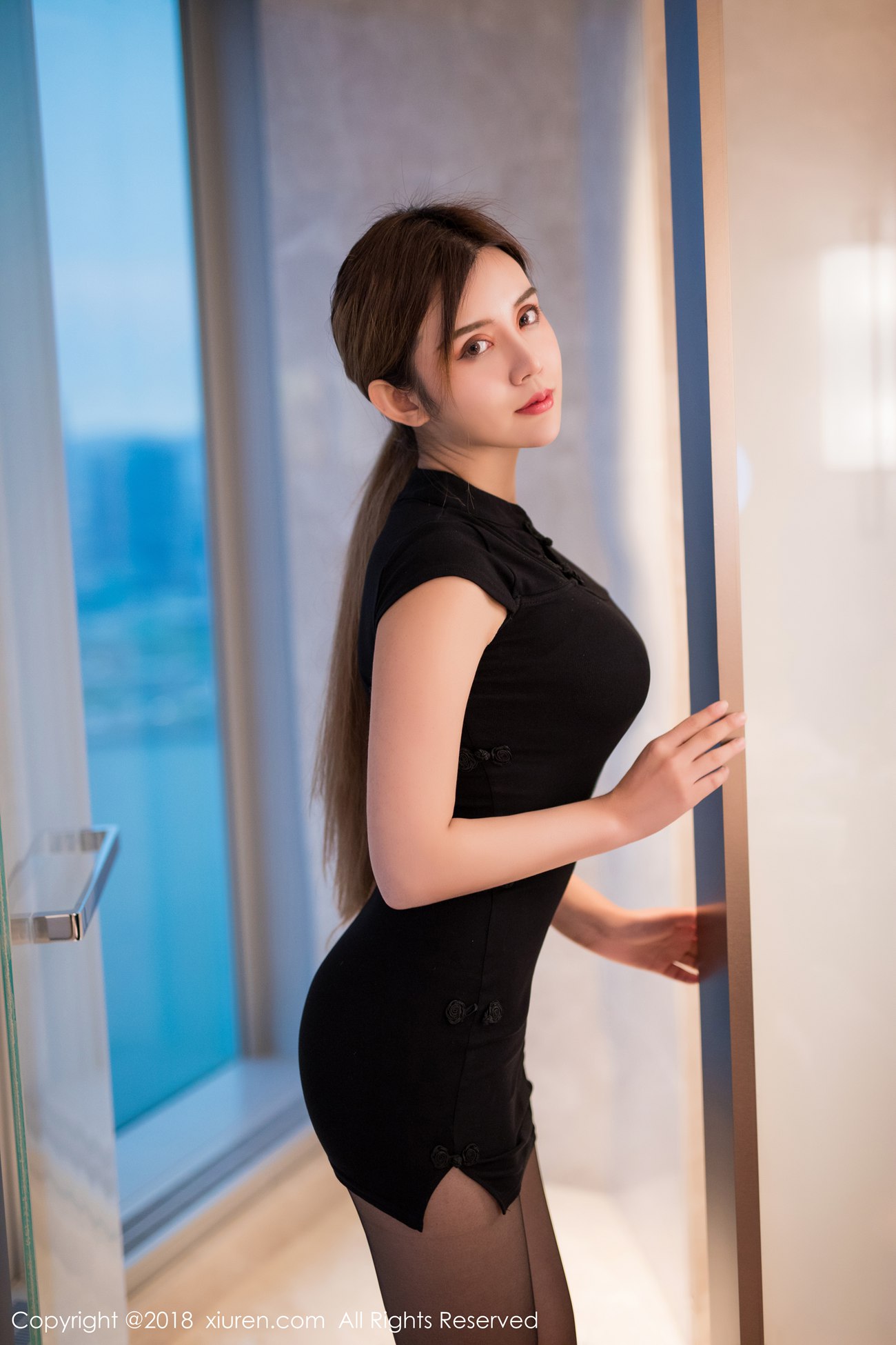 图片[43]-[Xiuren秀人网]XR20181115N01231 2018.11.15 NO.1231 Cris_卓娅祺[49+1P] – 速更版-美库