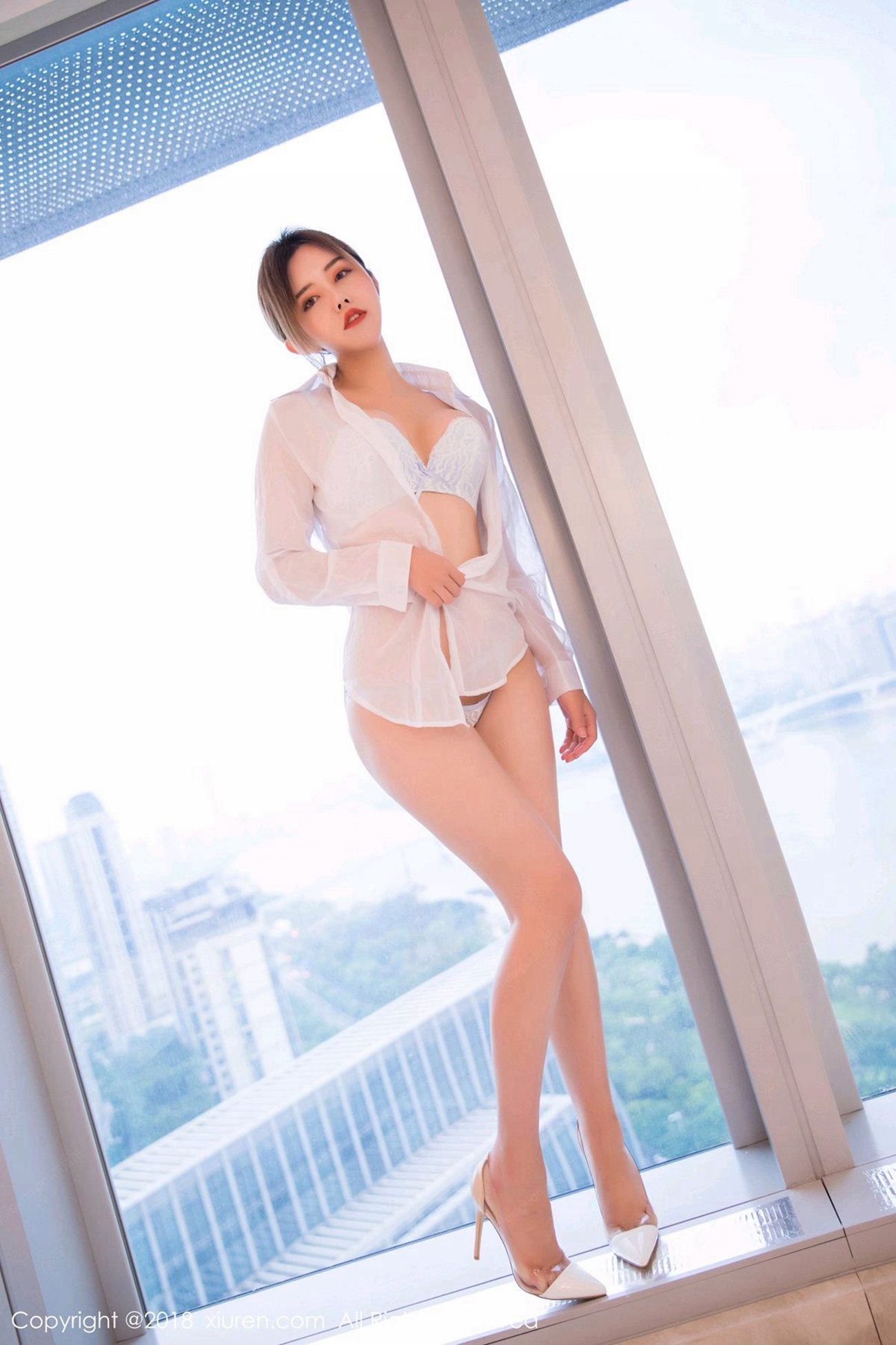 图片[20]-[Xiuren秀人网]XR20181205N01253 2018.12.05 NO.1253 Cris_卓娅祺[44+1P] – 速更版-美库