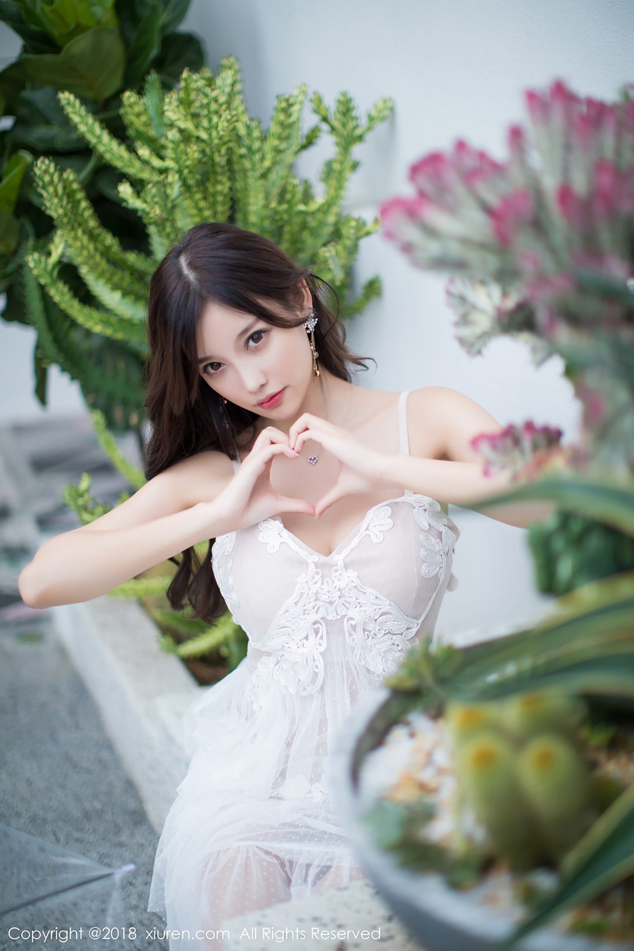 图片[44]-[Xiuren秀人网]XR20181229N01296 2018.12.29 NO.1296 甜美新娘 黑丝女郎 杨晨晨sugar[68+1P] – 速更版-美库