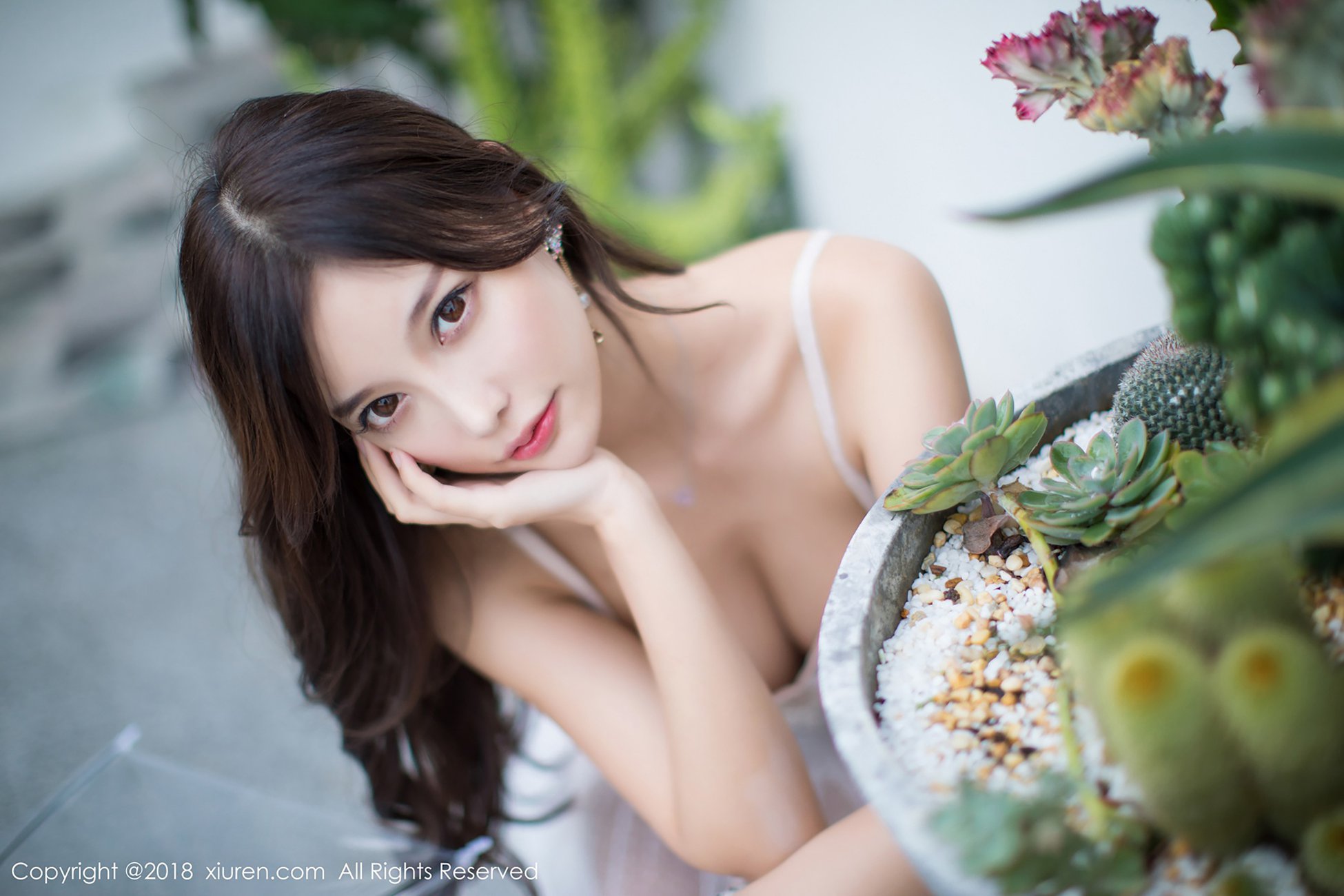 图片[47]-[Xiuren秀人网]XR20181229N01296 2018.12.29 NO.1296 甜美新娘 黑丝女郎 杨晨晨sugar[68+1P] – 速更版-美库