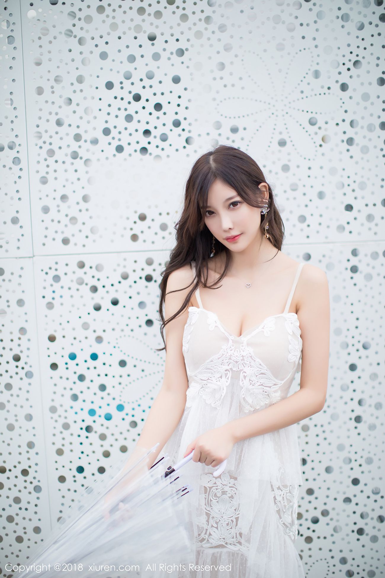 图片[64]-[Xiuren秀人网]XR20181229N01296 2018.12.29 NO.1296 甜美新娘 黑丝女郎 杨晨晨sugar[68+1P] – 速更版-美库