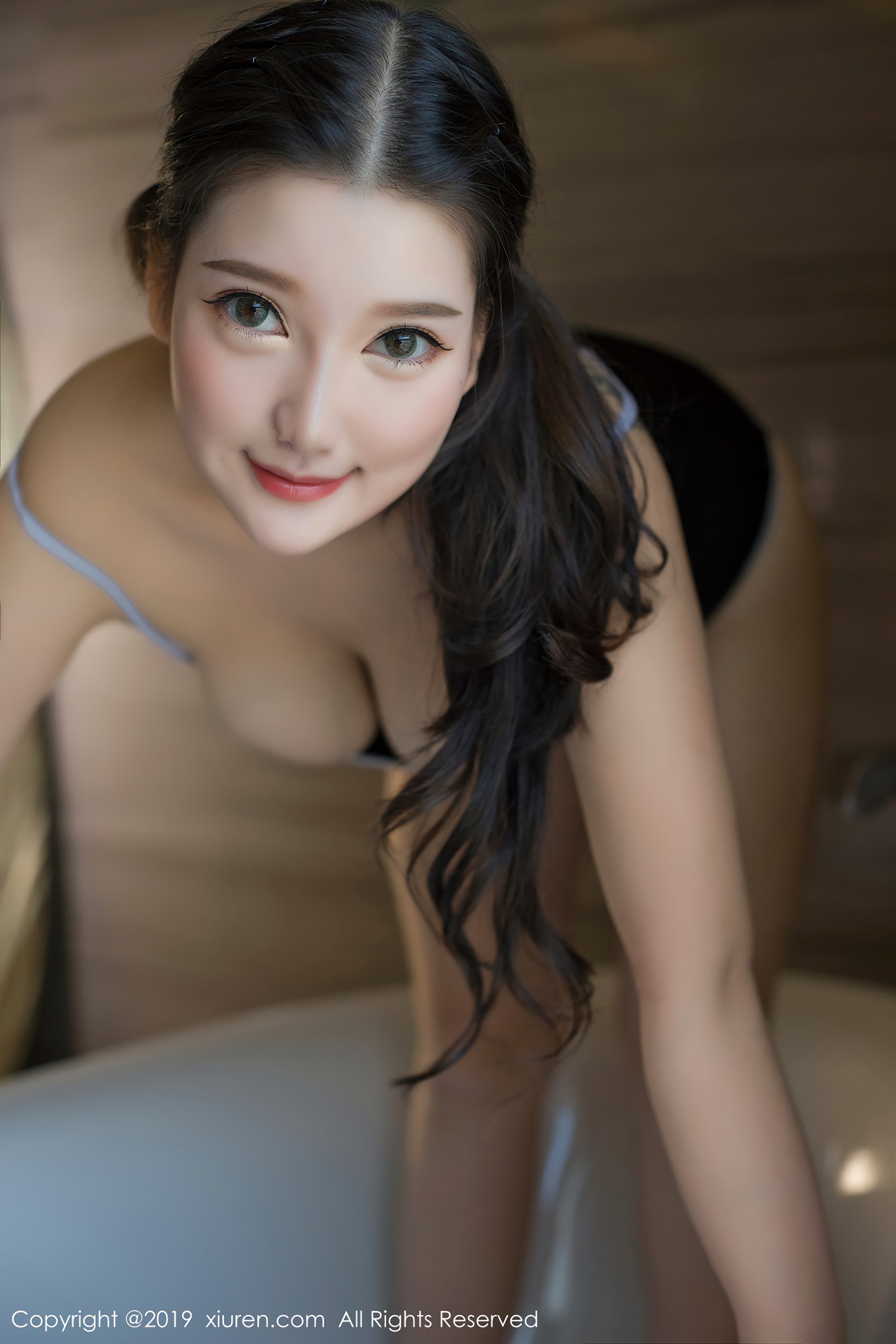 图片[15]-[Xiuren秀人网]XR20190218N01340 2019.02.18 NO.1340 空姐制服诱惑和黑色连体体操服 小尤奈[54+1P] – 速更版-美库