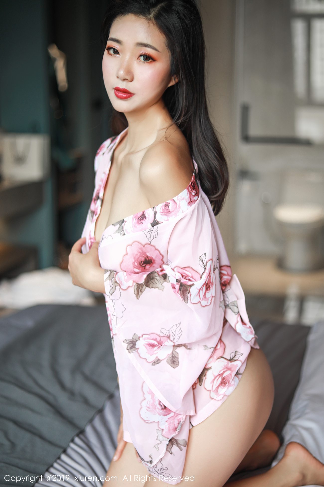 图片[44]-[Xiuren秀人网]XR20190403N01382 2019.04.03 NO.1382 性感的和服，贴身的连体 宋-KiKi[48+1P] – 速更版-美库