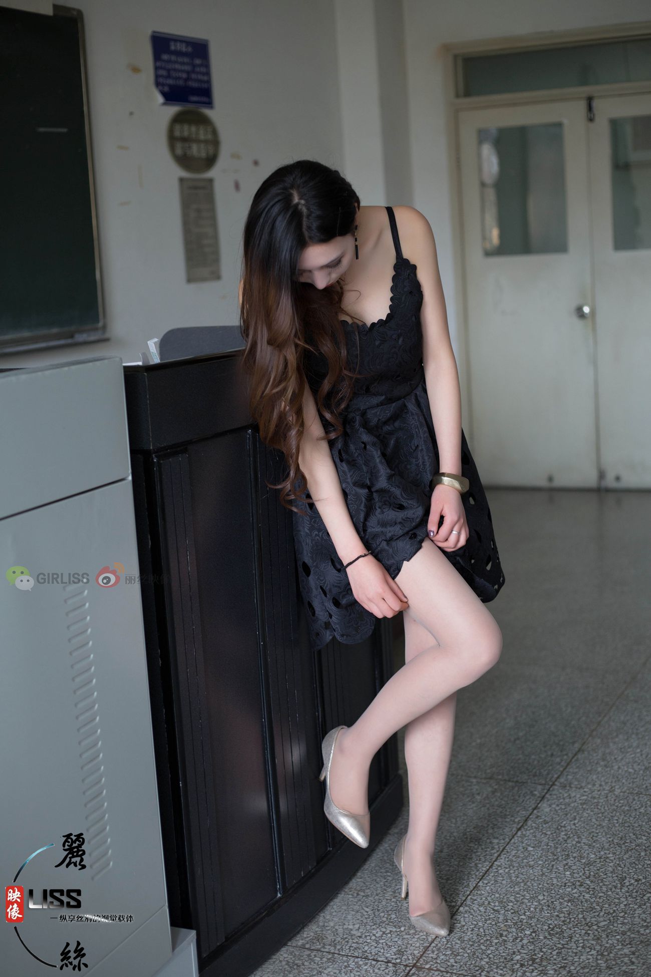 图片[41]-[LISS丽丝映像]NO.104 播音系张敏 校园风情[43P] – 速更版-美库