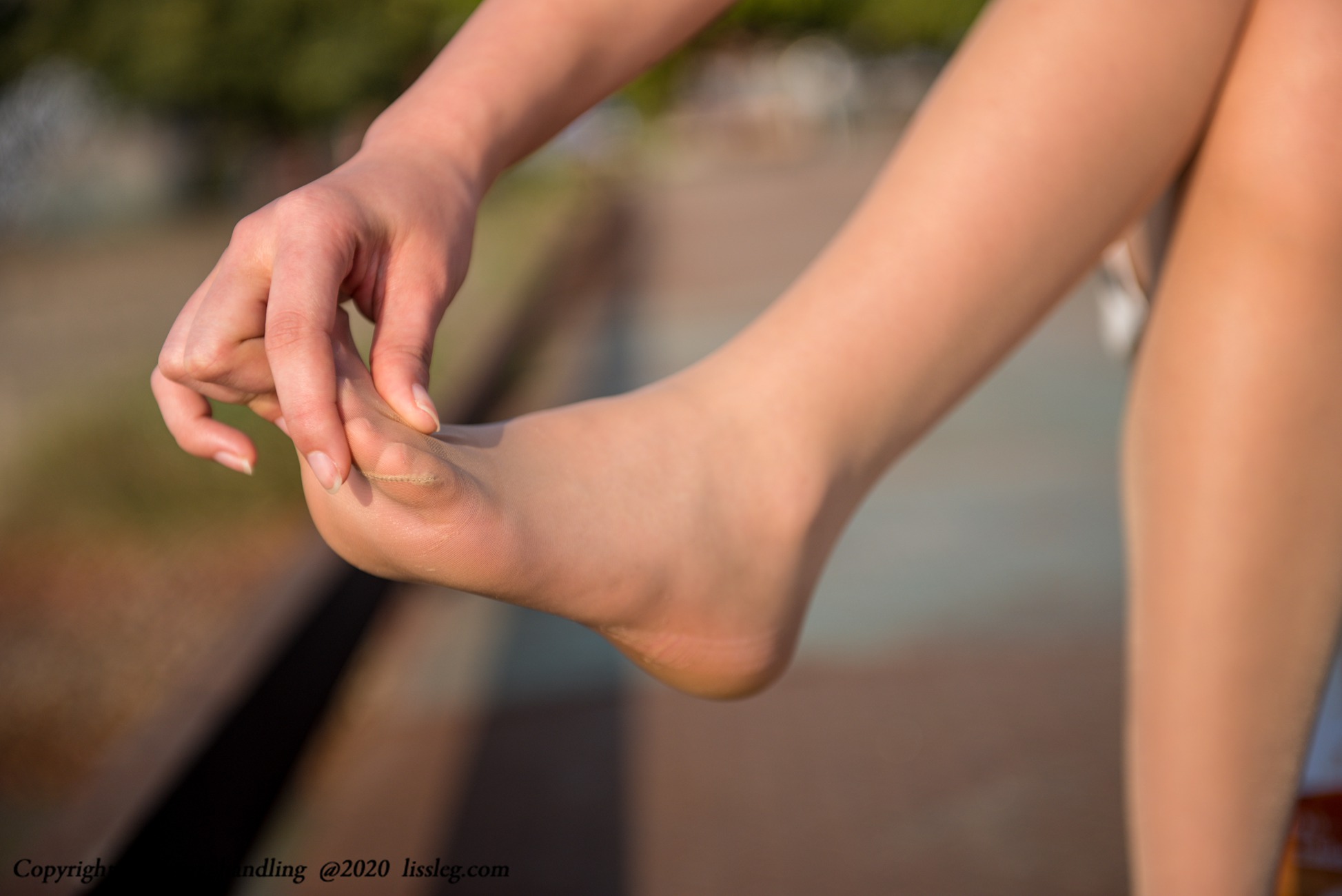 图片[83]-[LISS丽丝映像]NO.103 阳光下的丝足[341P] – 速更版-美库