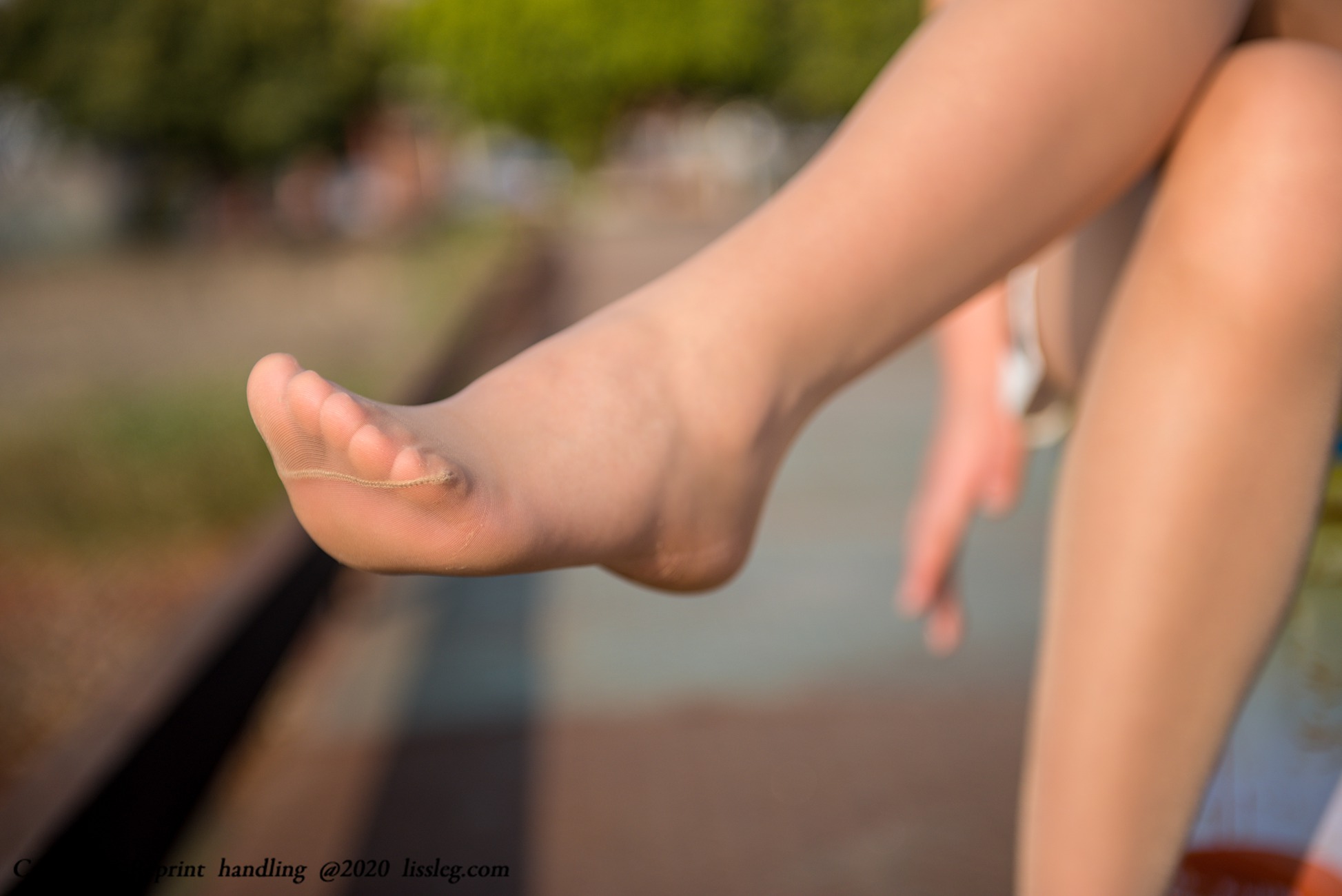 图片[85]-[LISS丽丝映像]NO.103 阳光下的丝足[341P] – 速更版-美库