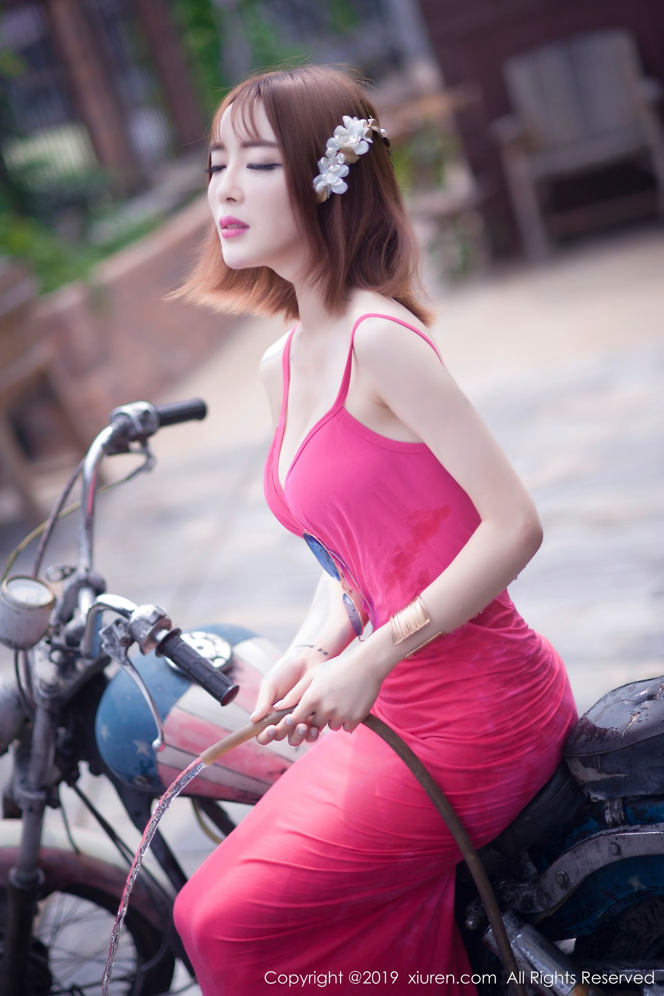 图片[15]-[Xiuren秀人网]XR20190419N01406 2019.04.19 NO.1406 邻家女孩的感觉温柔宁静 凌萍儿[47 +1P] – 速更版-美库