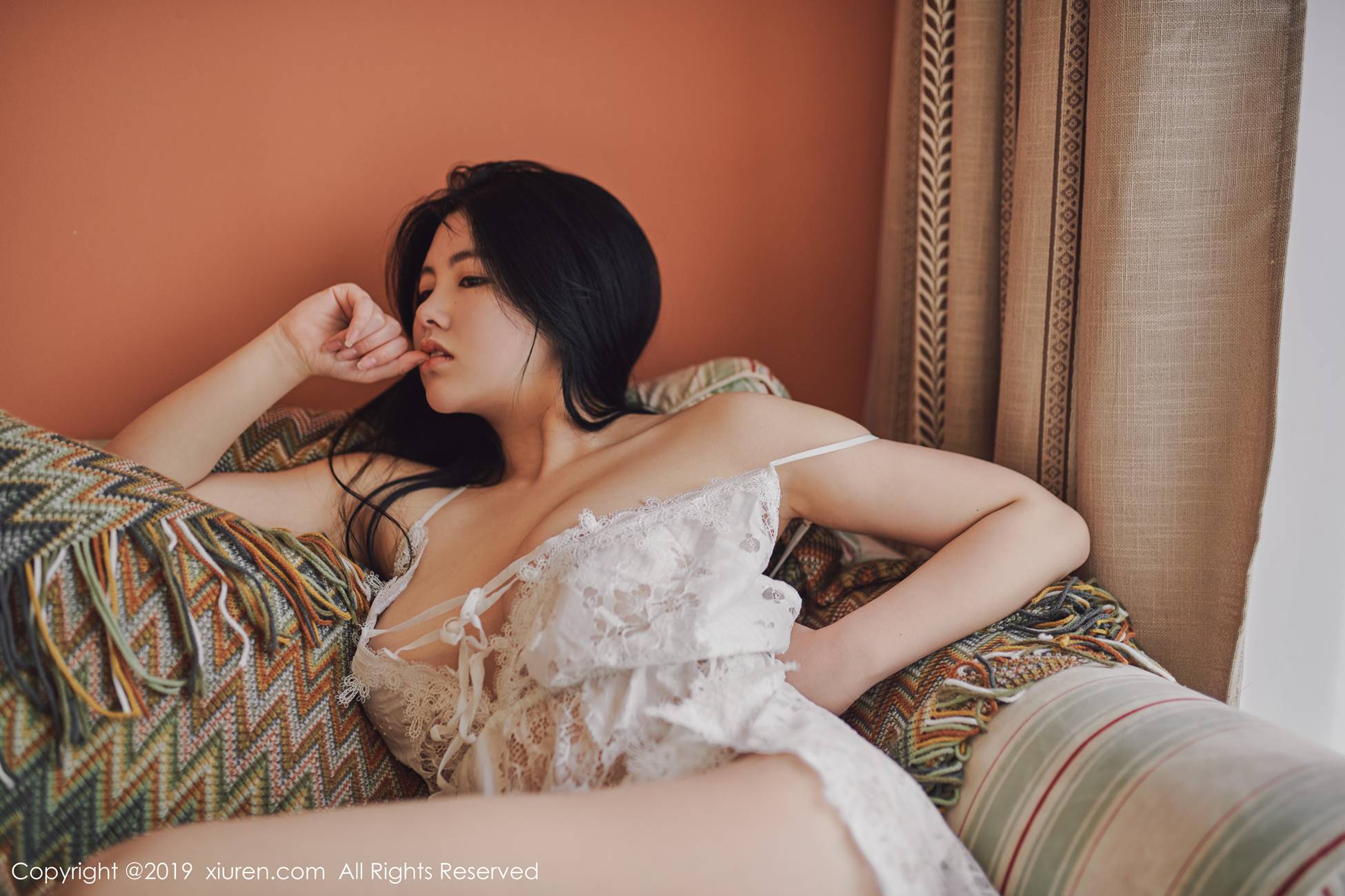 图片[20]-[Xiuren秀人网]XR20190523N01468 2019.05.23 NO.1468 镂空情趣内衣+护士制服扮演 娜露Selena[41P] – 速更版-美库