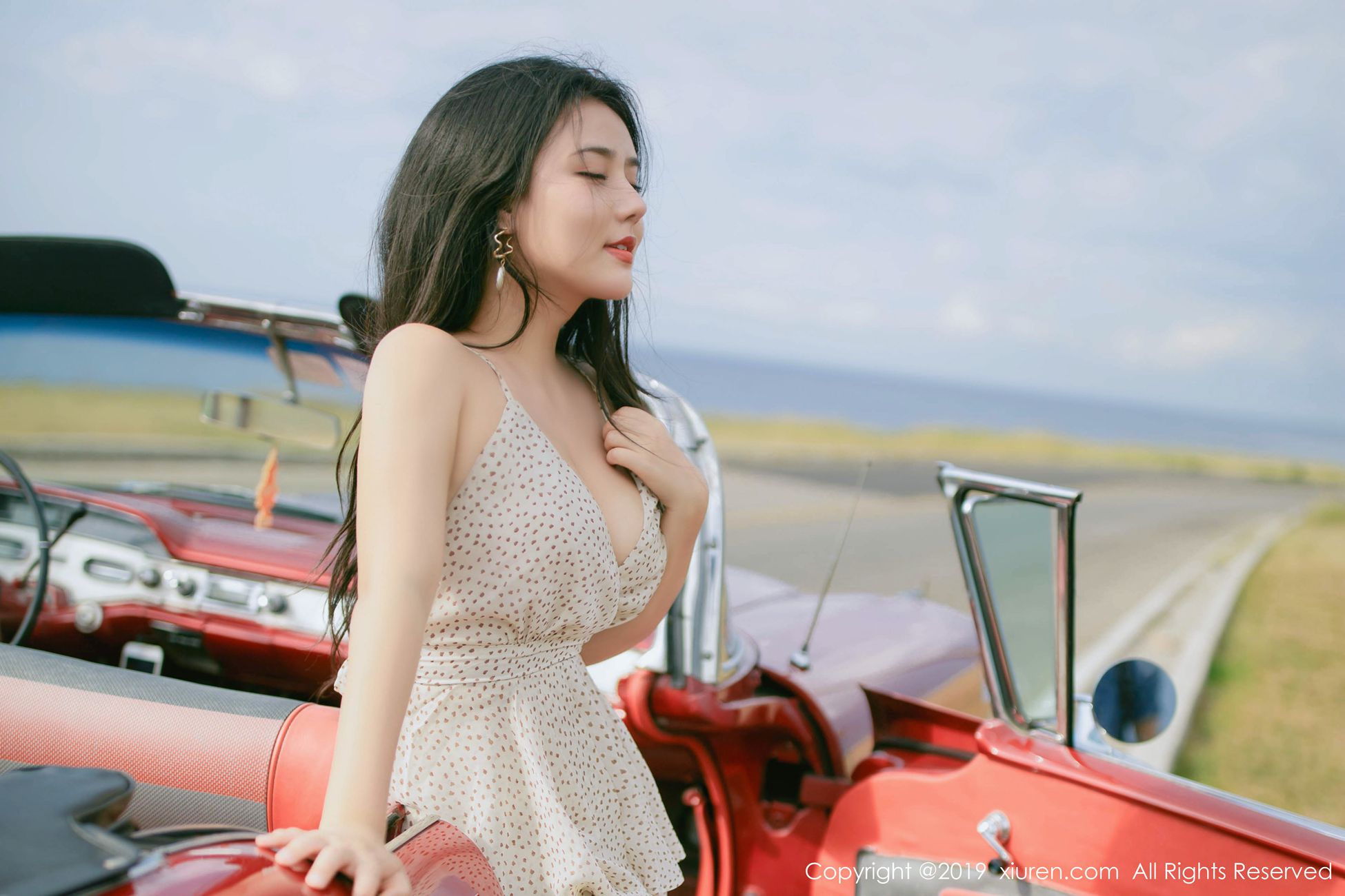 图片[40]-[Xiuren秀人网]XR20190521N01463 2019.05.21 NO.1463 复古车外拍下的无可比拟美臀 Manuela玛鲁娜[61P] – 速更版-美库