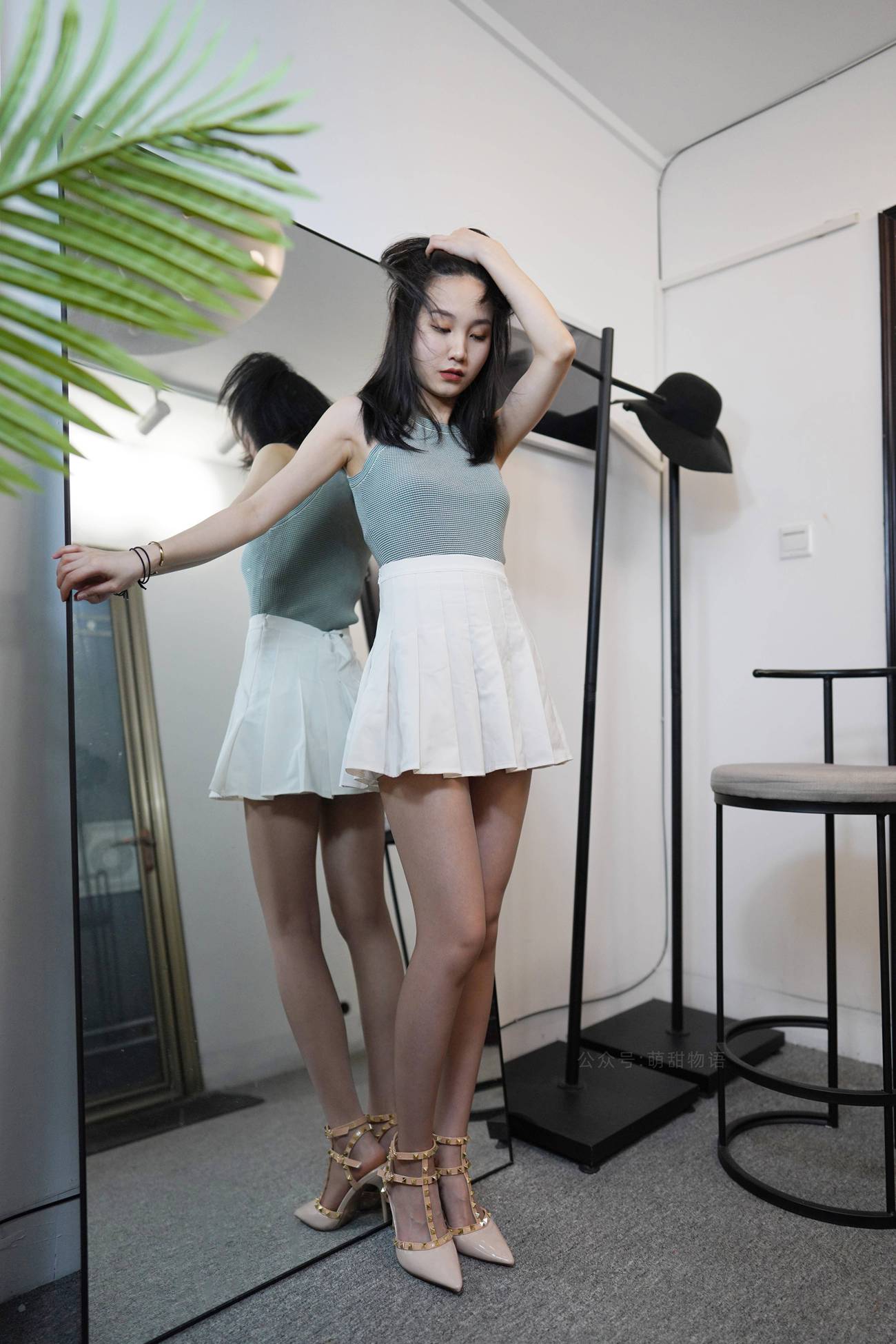 图片[40]-[萌甜物语]XM144《对着镜子秀一下-腿腿》[81P] – 速更版-美库