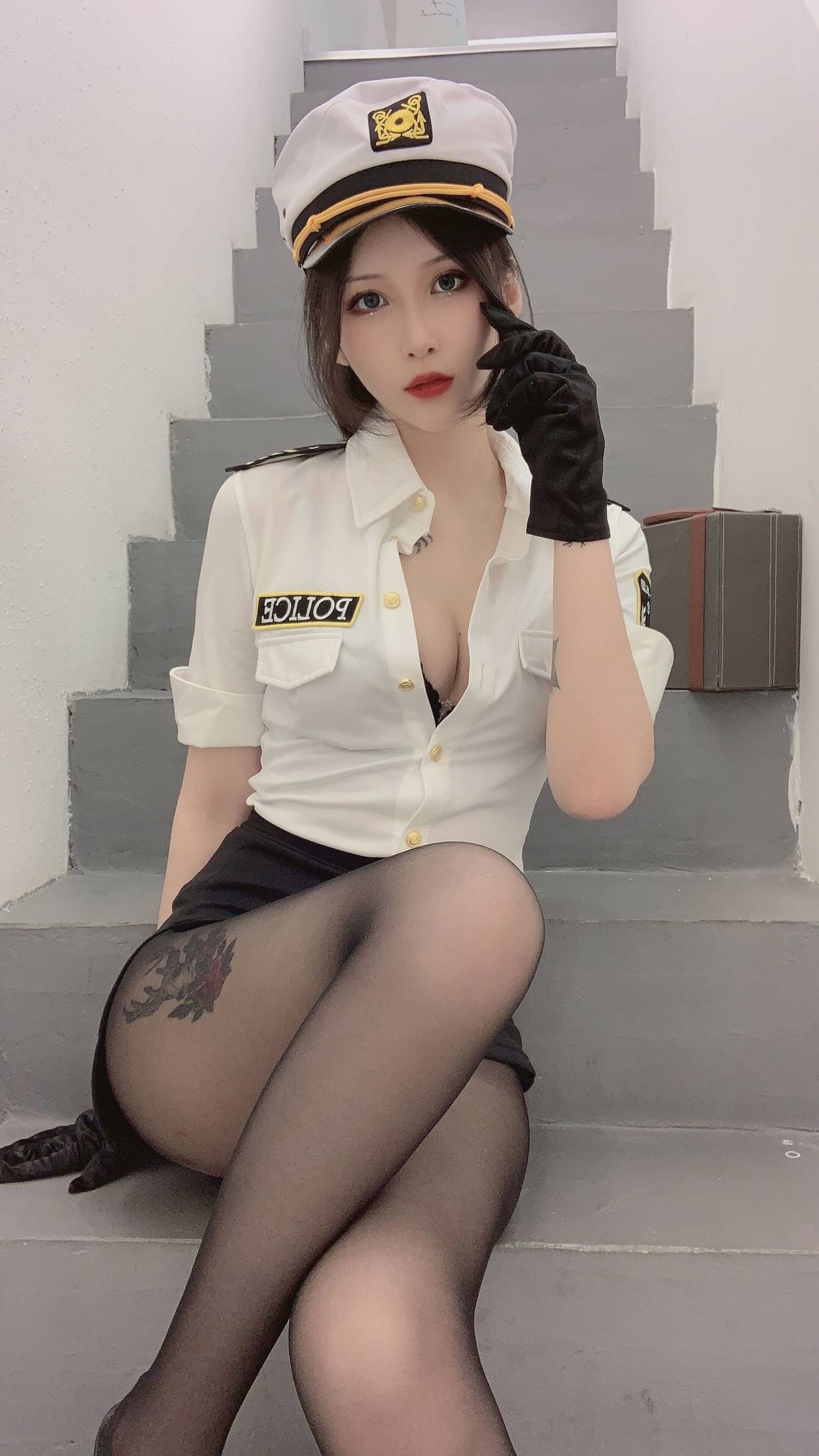 图片[36]-vams子 – 女警[47P] – 速更版-美库