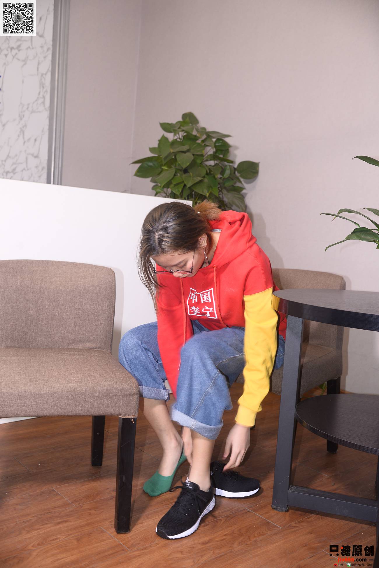 图片[81]-[只糖棉袜]NO.259 彤彤 春光浓似酒[164P] – 速更版-美库