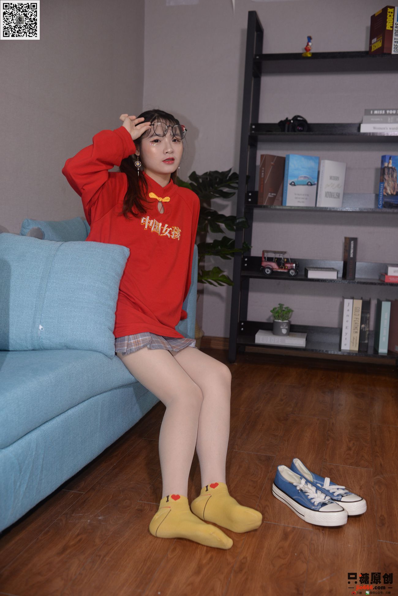 图片[13]-[只糖棉袜]NO.260 优米 花开如火[165P] – 速更版-美库