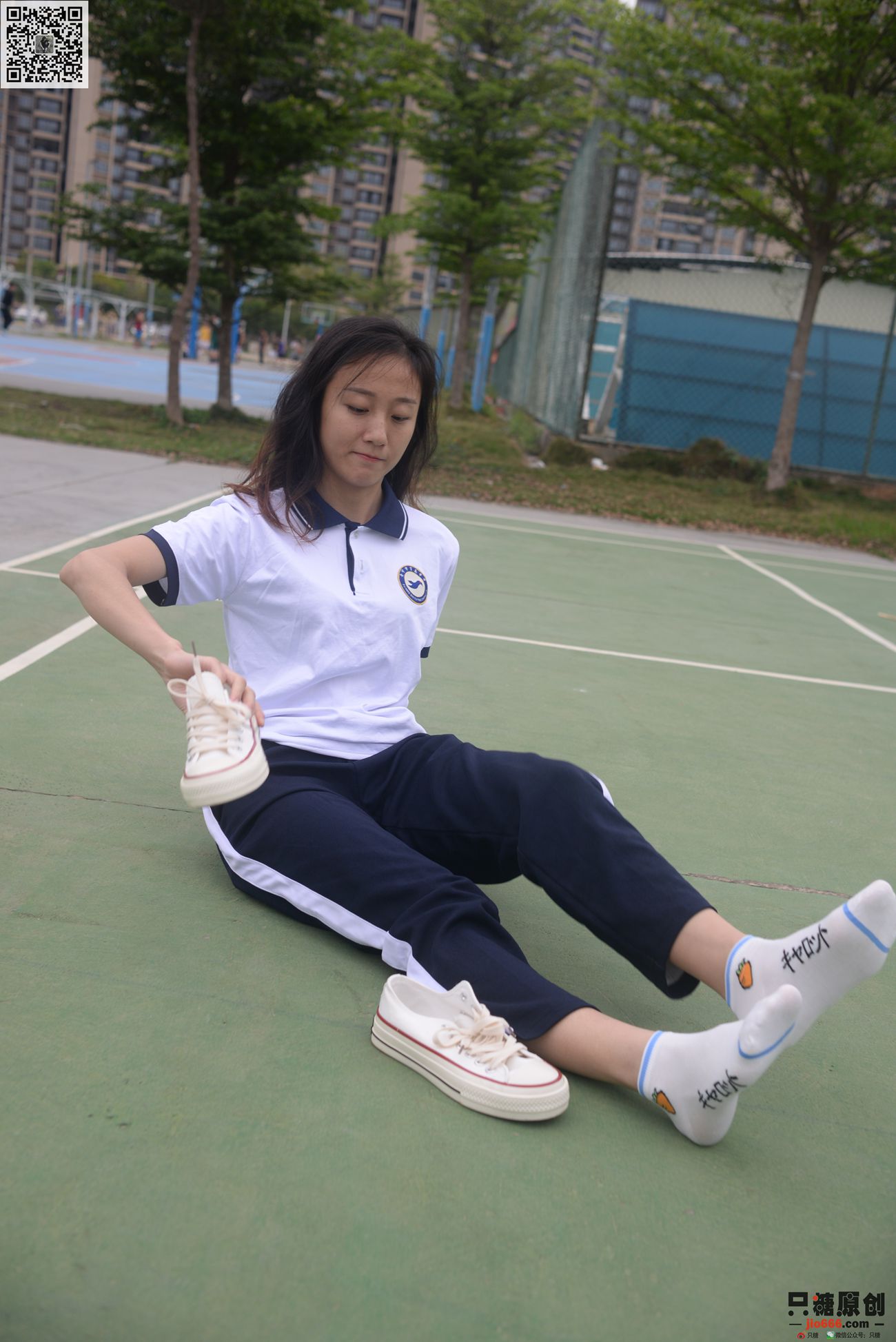 图片[19]-[只糖棉袜]NO.261 可岚 没有太阳的晴天[165P] – 速更版-美库