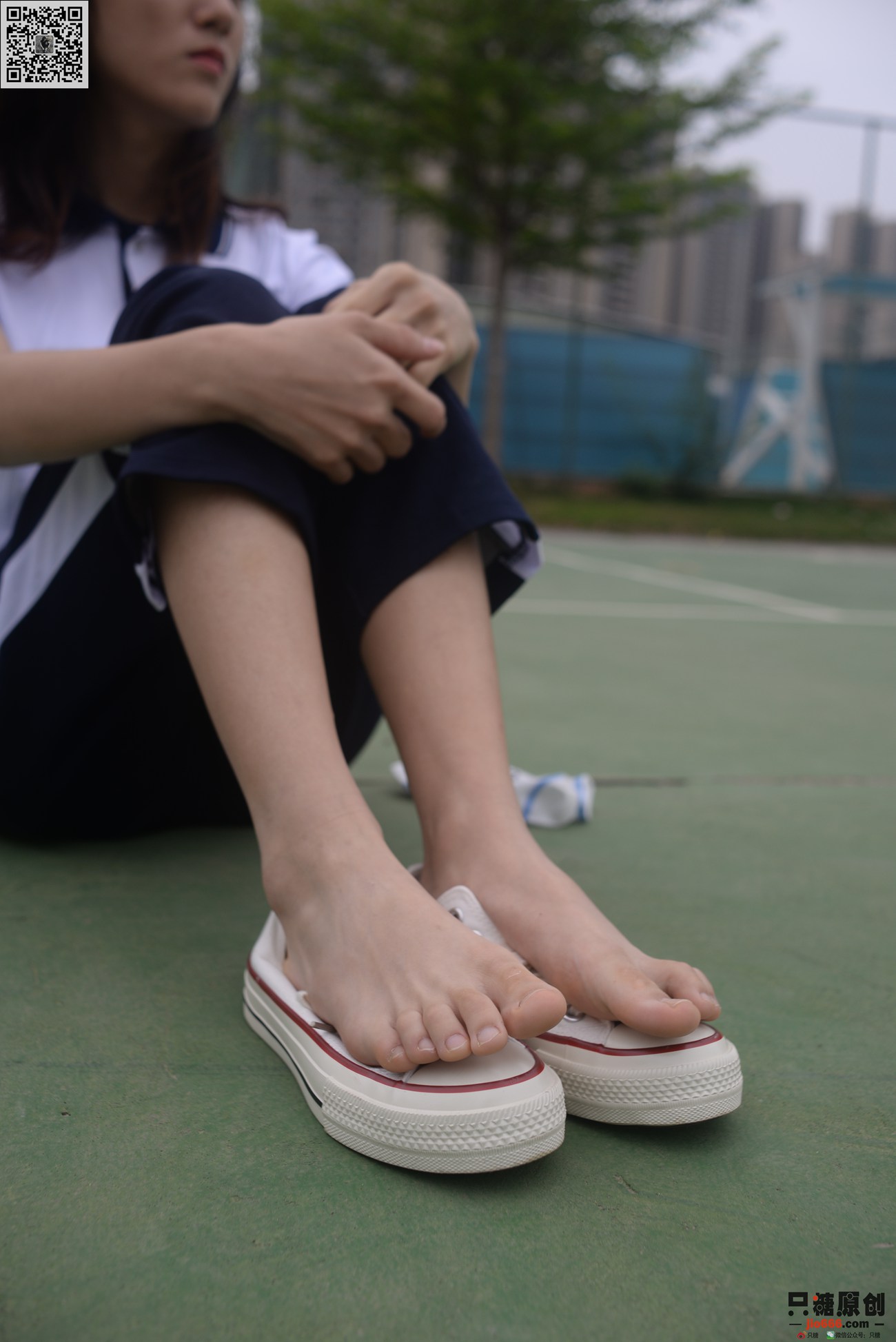 图片[124]-[只糖棉袜]NO.261 可岚 没有太阳的晴天[165P] – 速更版-美库