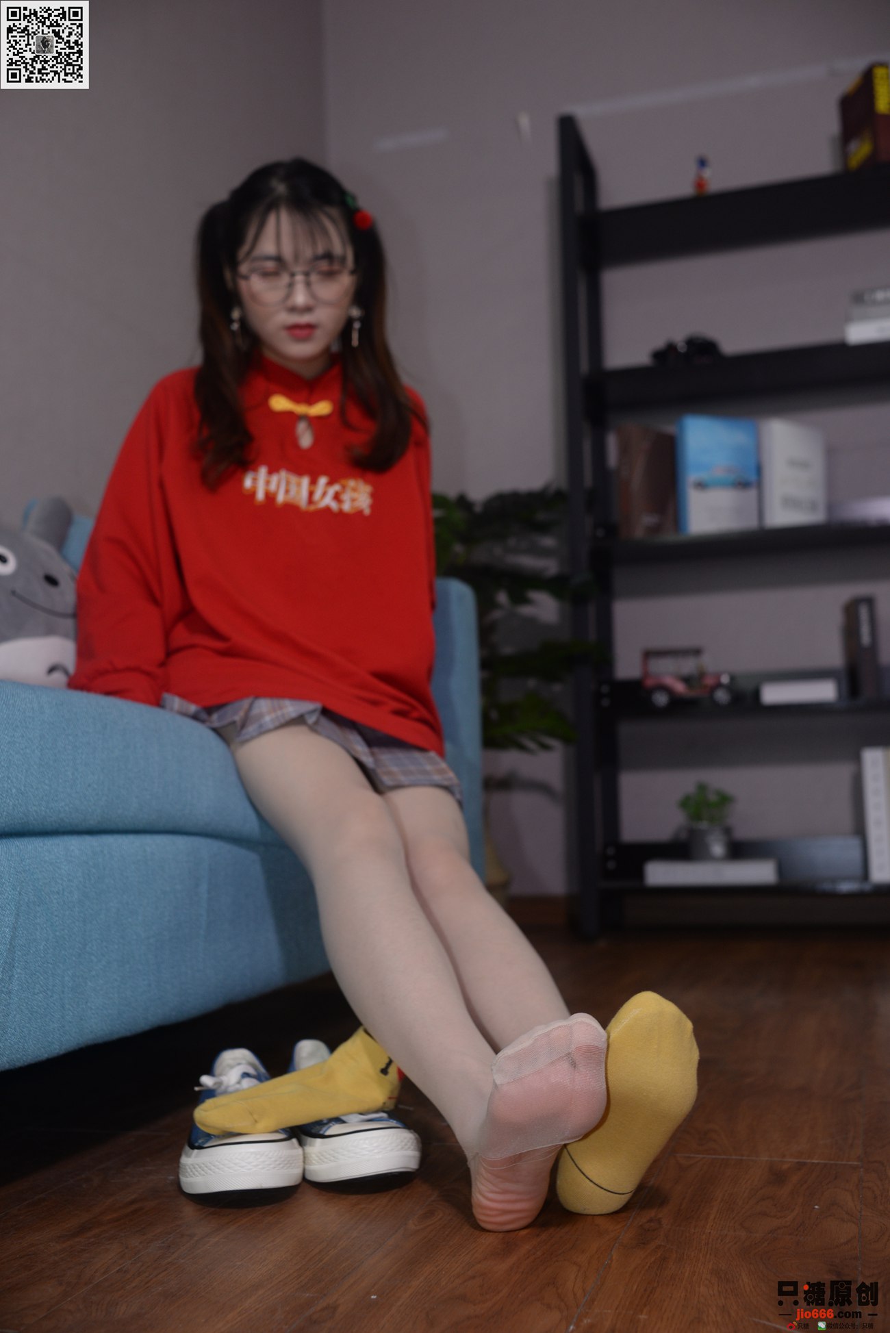 图片[150]-[只糖棉袜]NO.260 优米 花开如火[165P] – 速更版-美库