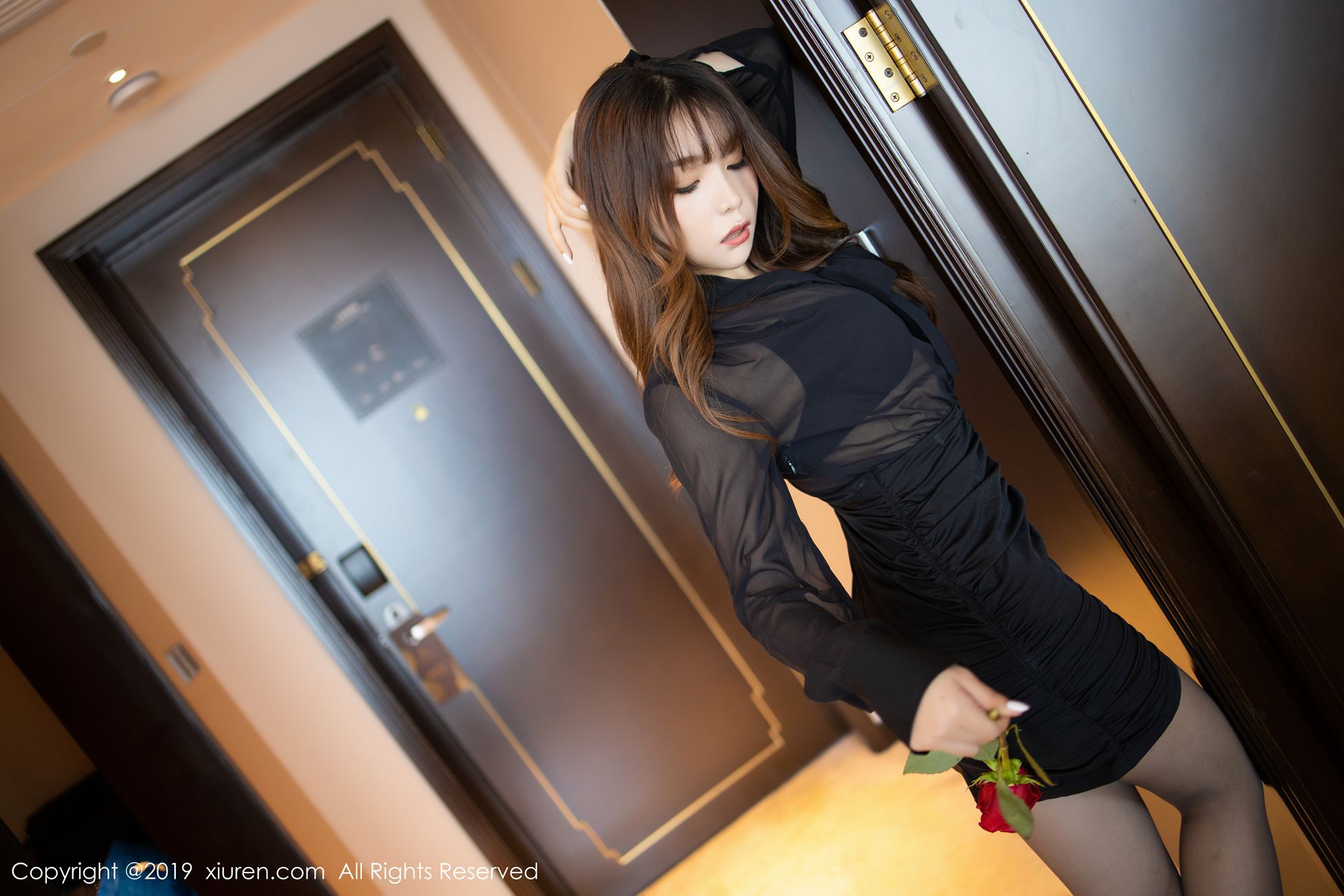 图片[17]-[Xiuren秀人网]XR20190729N01579 2019.07.29 NO.1579 黑丝美腿美臀诱惑 芝芝Booty[63+1P] – 速更版-美库