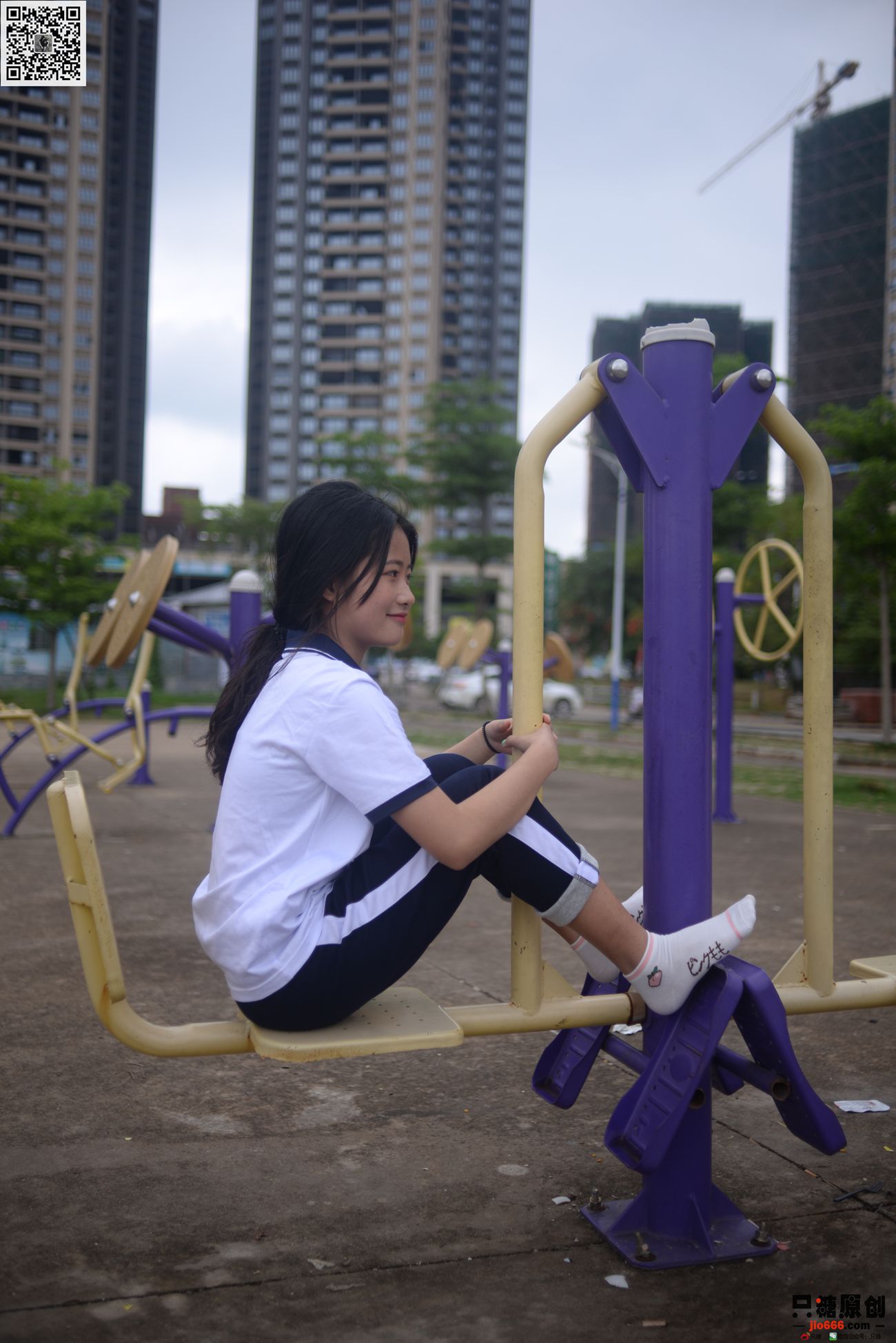 图片[16]-[只糖棉袜]NO.273 周子琪 夜雨初停的早晨[137P] – 速更版-美库