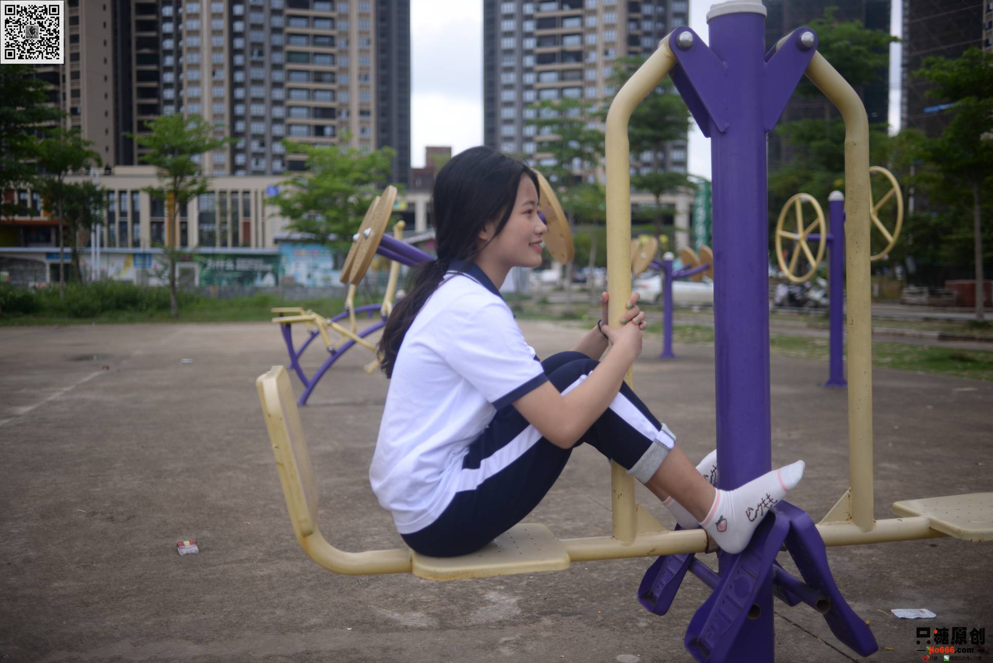 图片[17]-[只糖棉袜]NO.273 周子琪 夜雨初停的早晨[137P] – 速更版-美库