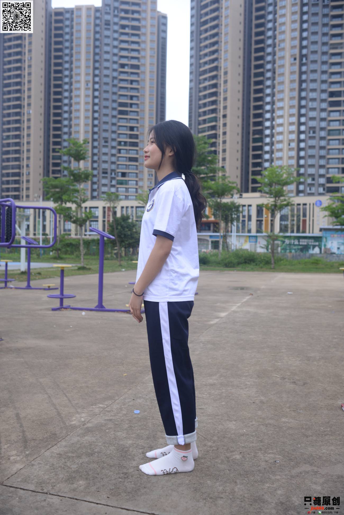 图片[23]-[只糖棉袜]NO.273 周子琪 夜雨初停的早晨[137P] – 速更版-美库