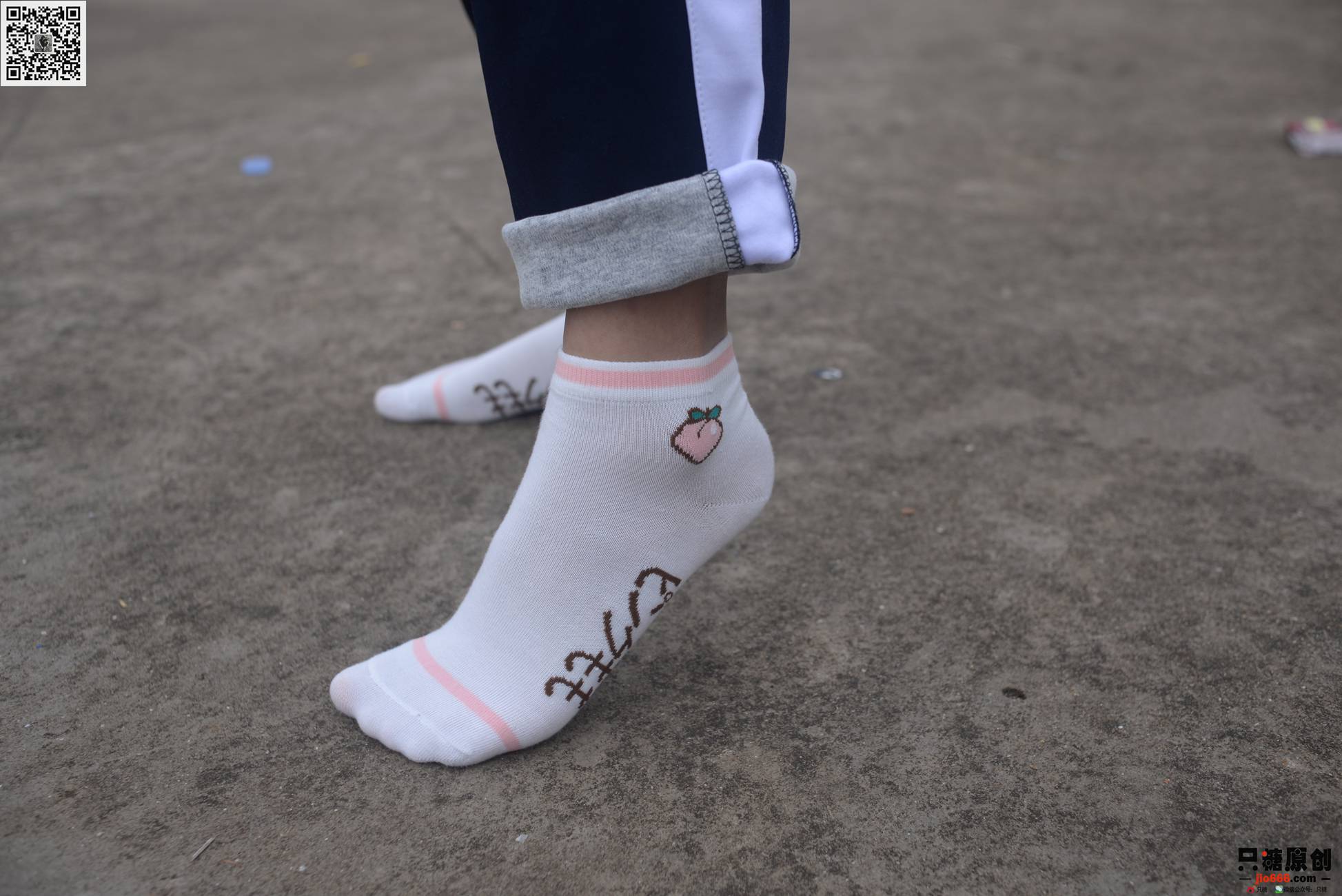 图片[24]-[只糖棉袜]NO.273 周子琪 夜雨初停的早晨[137P] – 速更版-美库