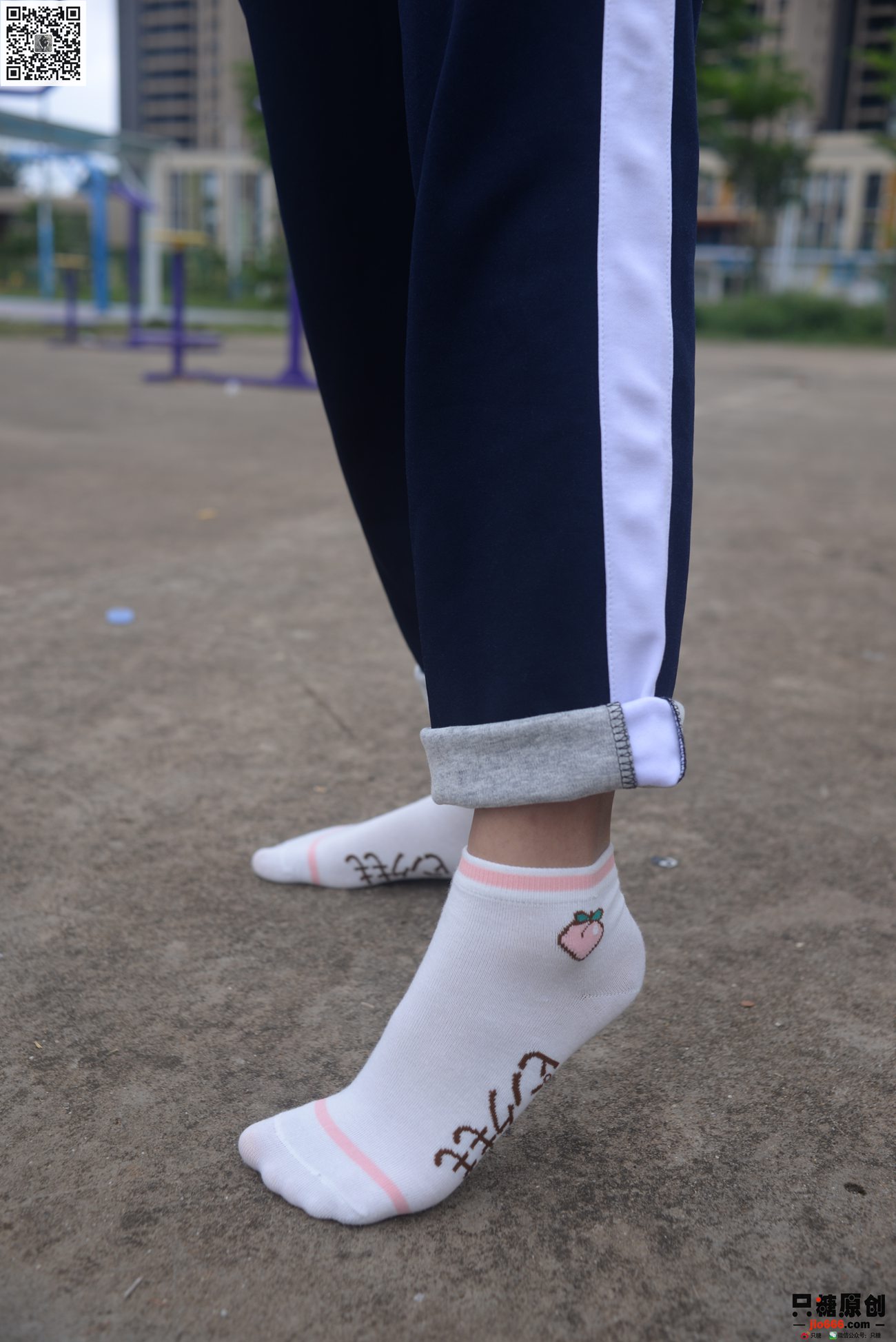 图片[26]-[只糖棉袜]NO.273 周子琪 夜雨初停的早晨[137P] – 速更版-美库