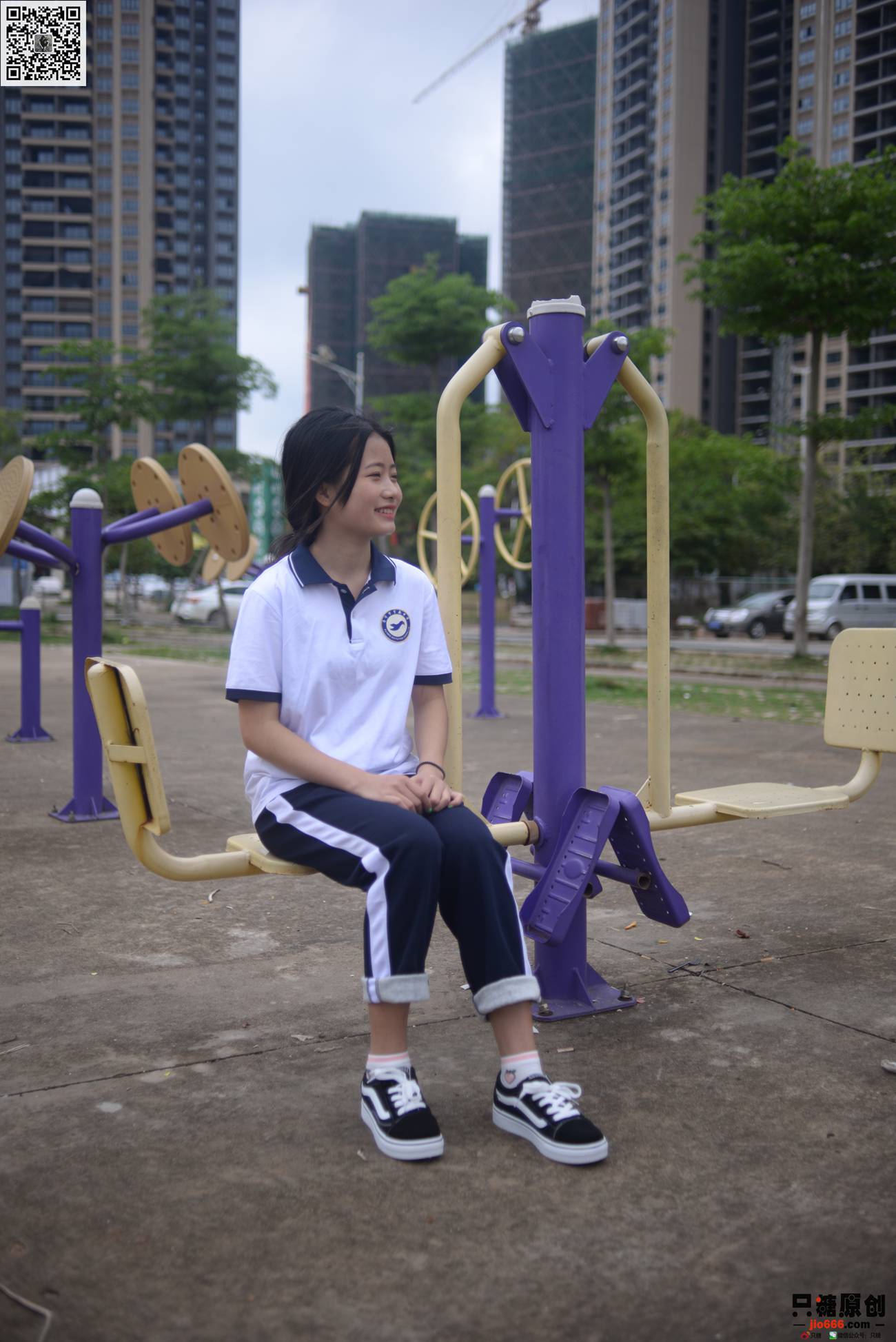 图片[50]-[只糖棉袜]NO.273 周子琪 夜雨初停的早晨[137P] – 速更版-美库