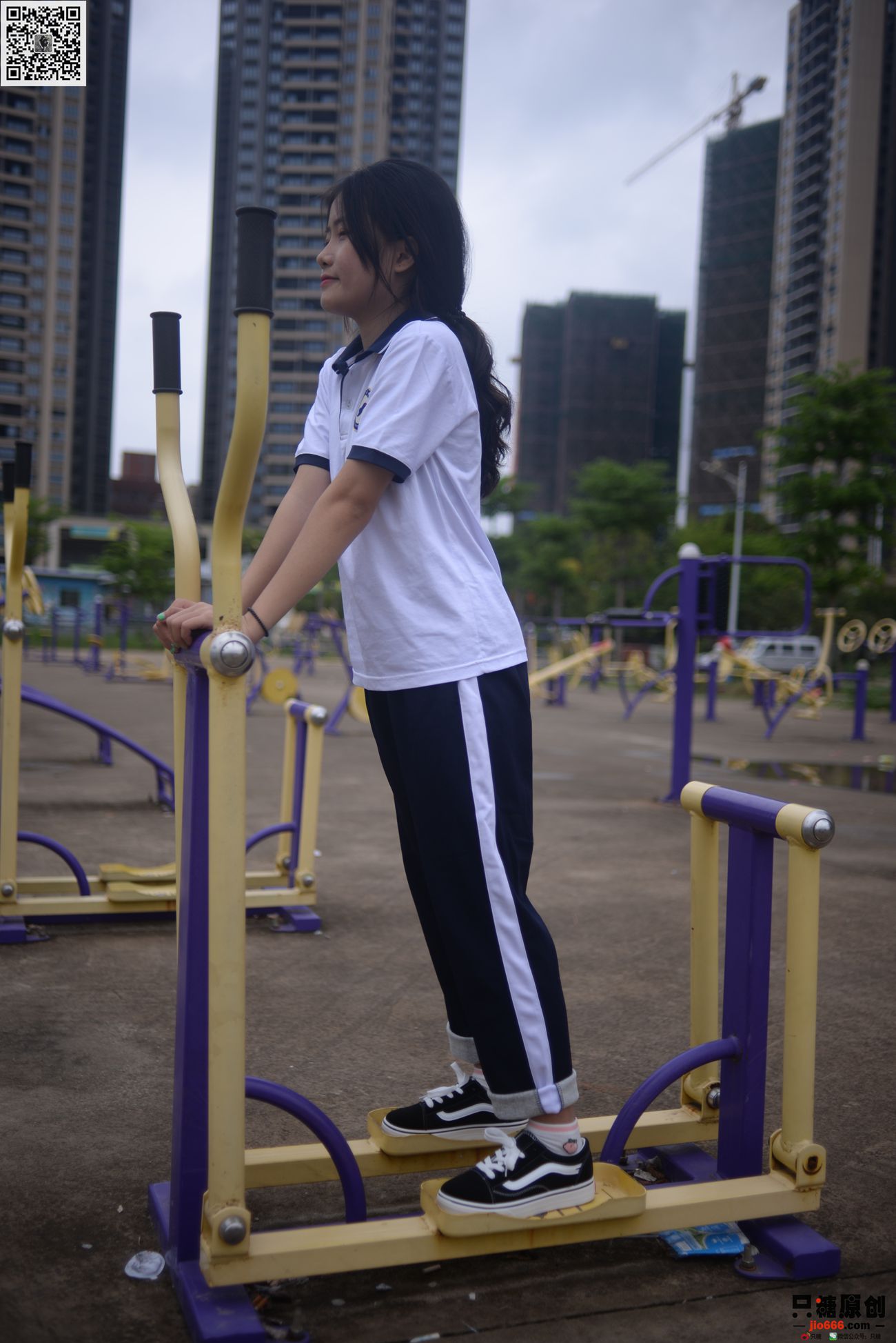 图片[59]-[只糖棉袜]NO.273 周子琪 夜雨初停的早晨[137P] – 速更版-美库