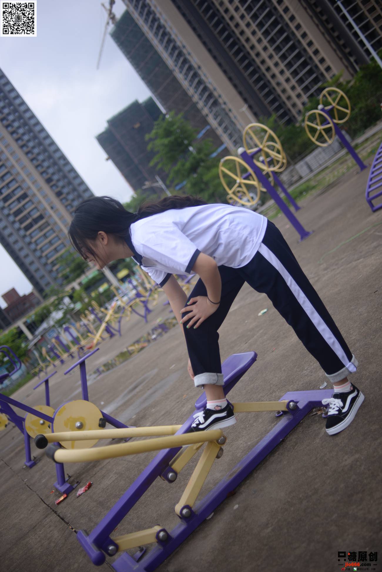 图片[68]-[只糖棉袜]NO.273 周子琪 夜雨初停的早晨[137P] – 速更版-美库