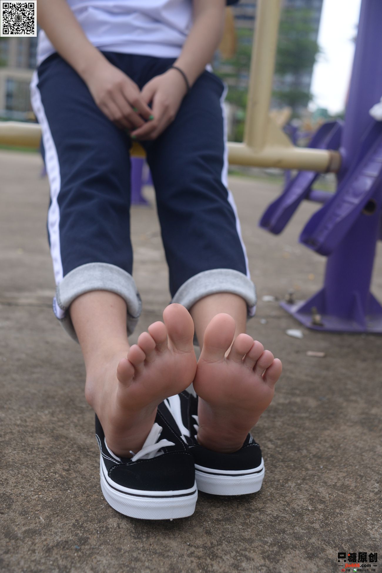 图片[96]-[只糖棉袜]NO.273 周子琪 夜雨初停的早晨[137P] – 速更版-美库