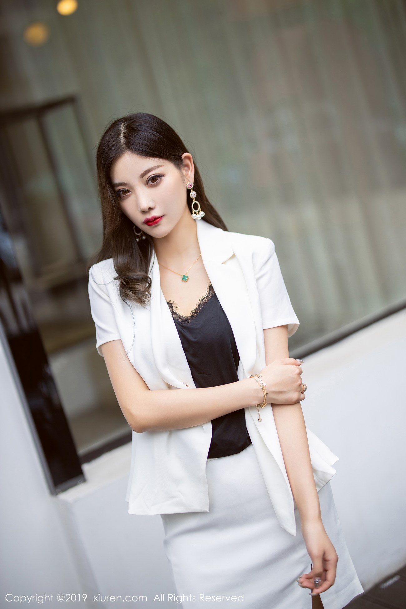 图片[82]-[Xiuren秀人网]XR20190806N01599 2019.08.06 NO.1599 气质诱人的秘书 杨晨晨sugar[90+1P] – 速更版-美库